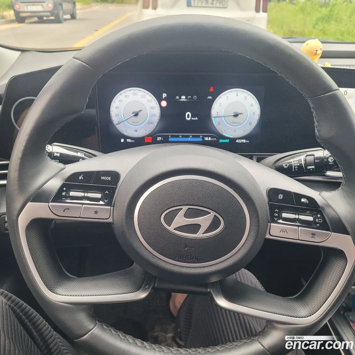 Hyundai Elantra 2023 — 2
