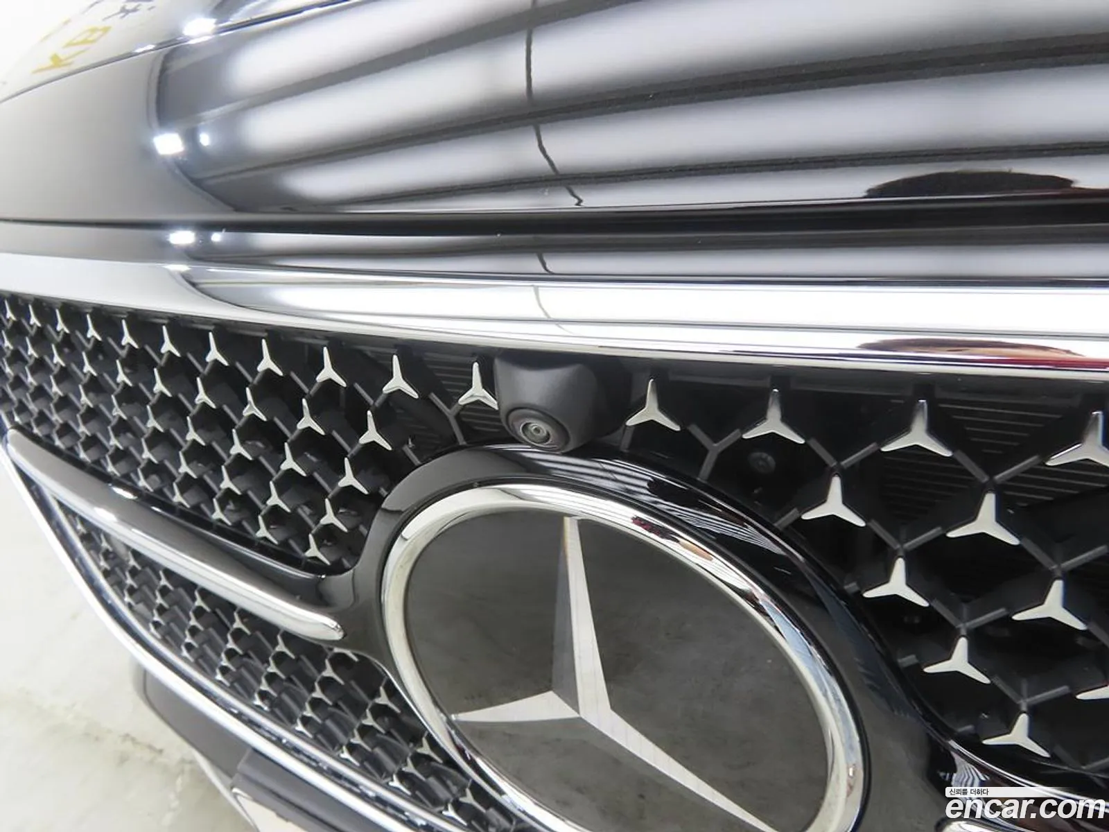 Mercedes-Benz E-Class W214 2025 — 15
