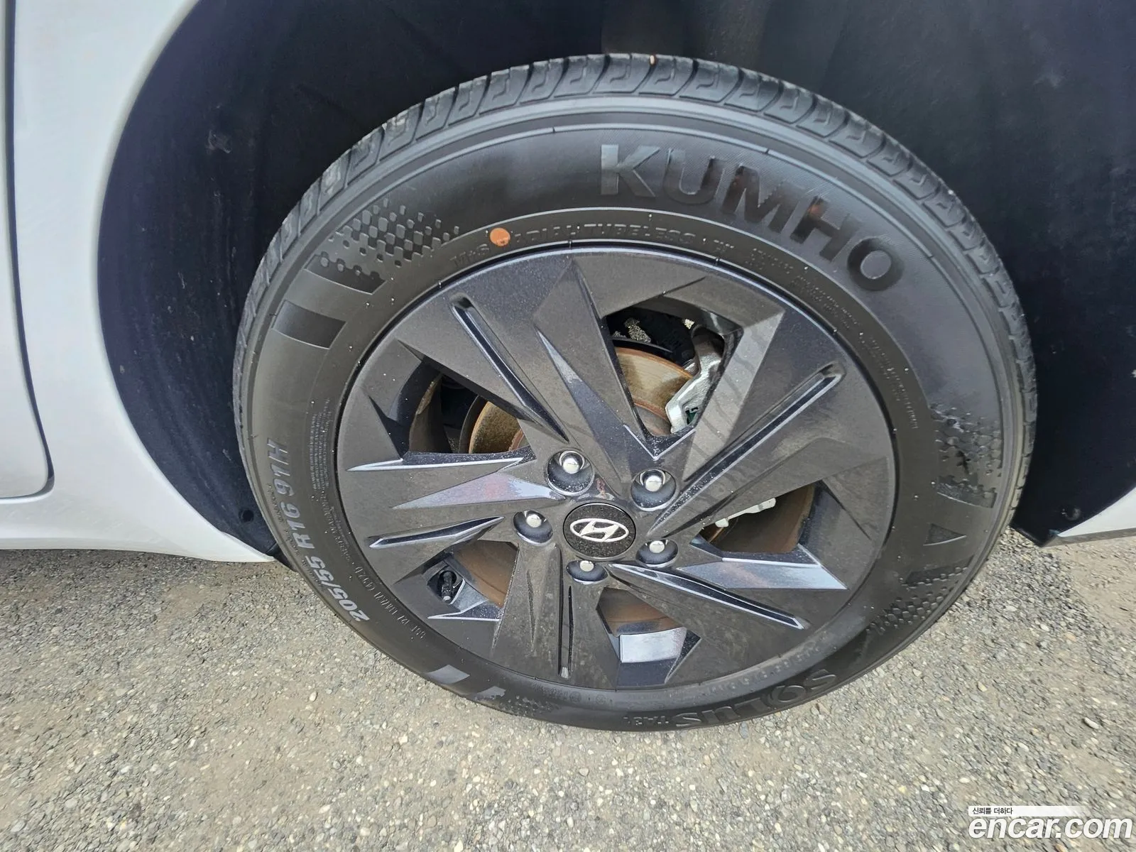 Hyundai Elantra 2021 — 2