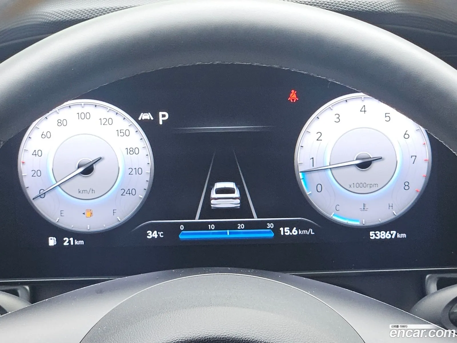 Hyundai Elantra 2021 — 17