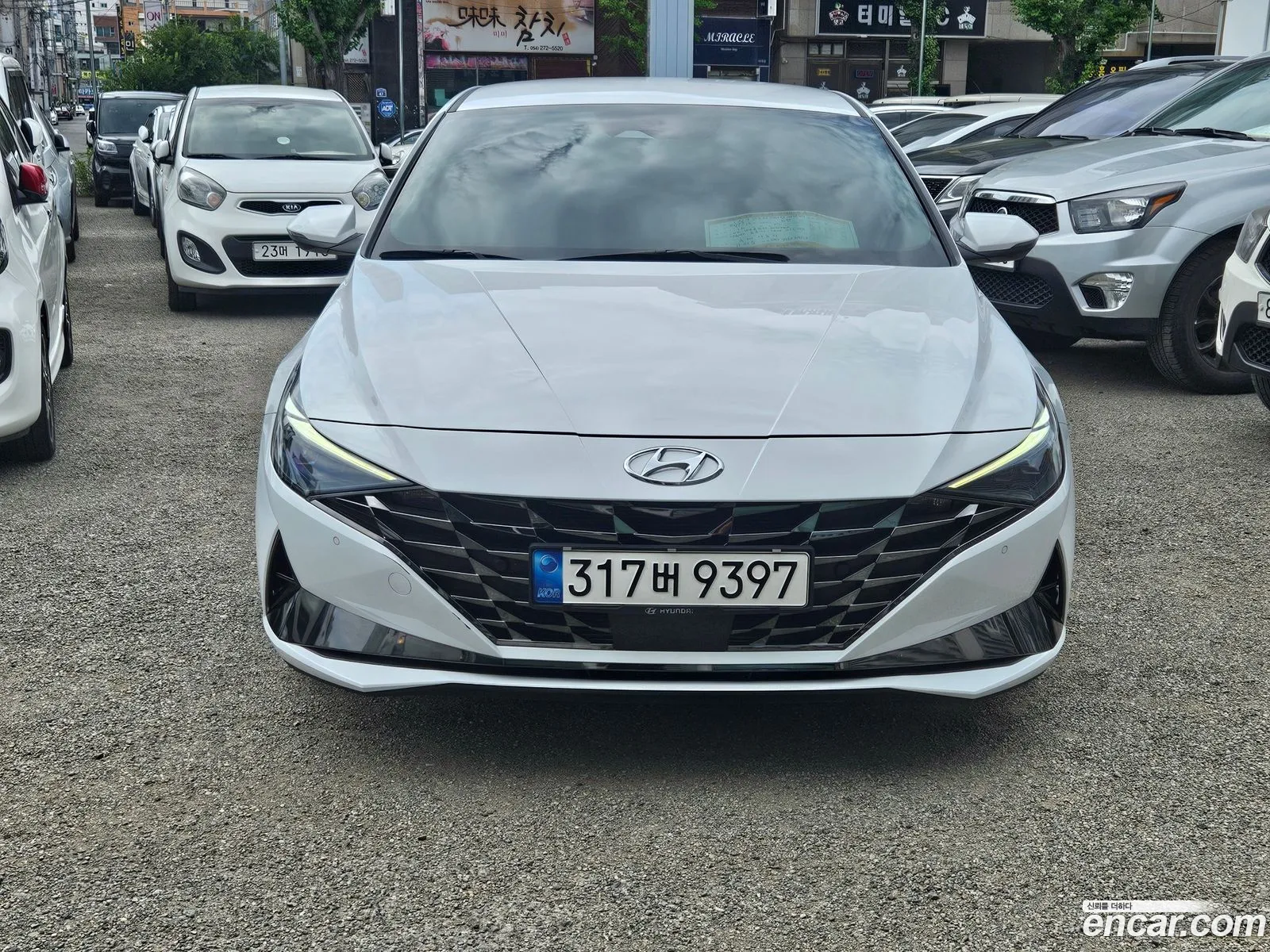 Hyundai Elantra 2021 — 4