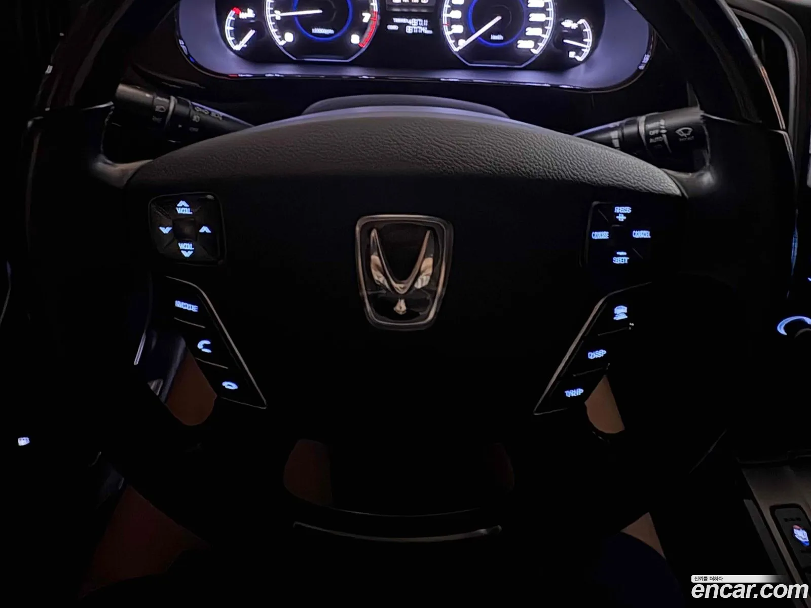 Hyundai Equus 2012 — 10