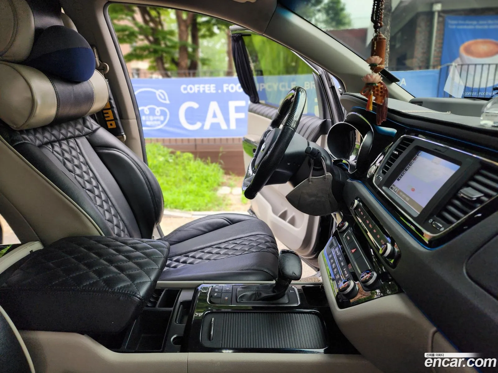 Kia Carnival 2017 — 16
