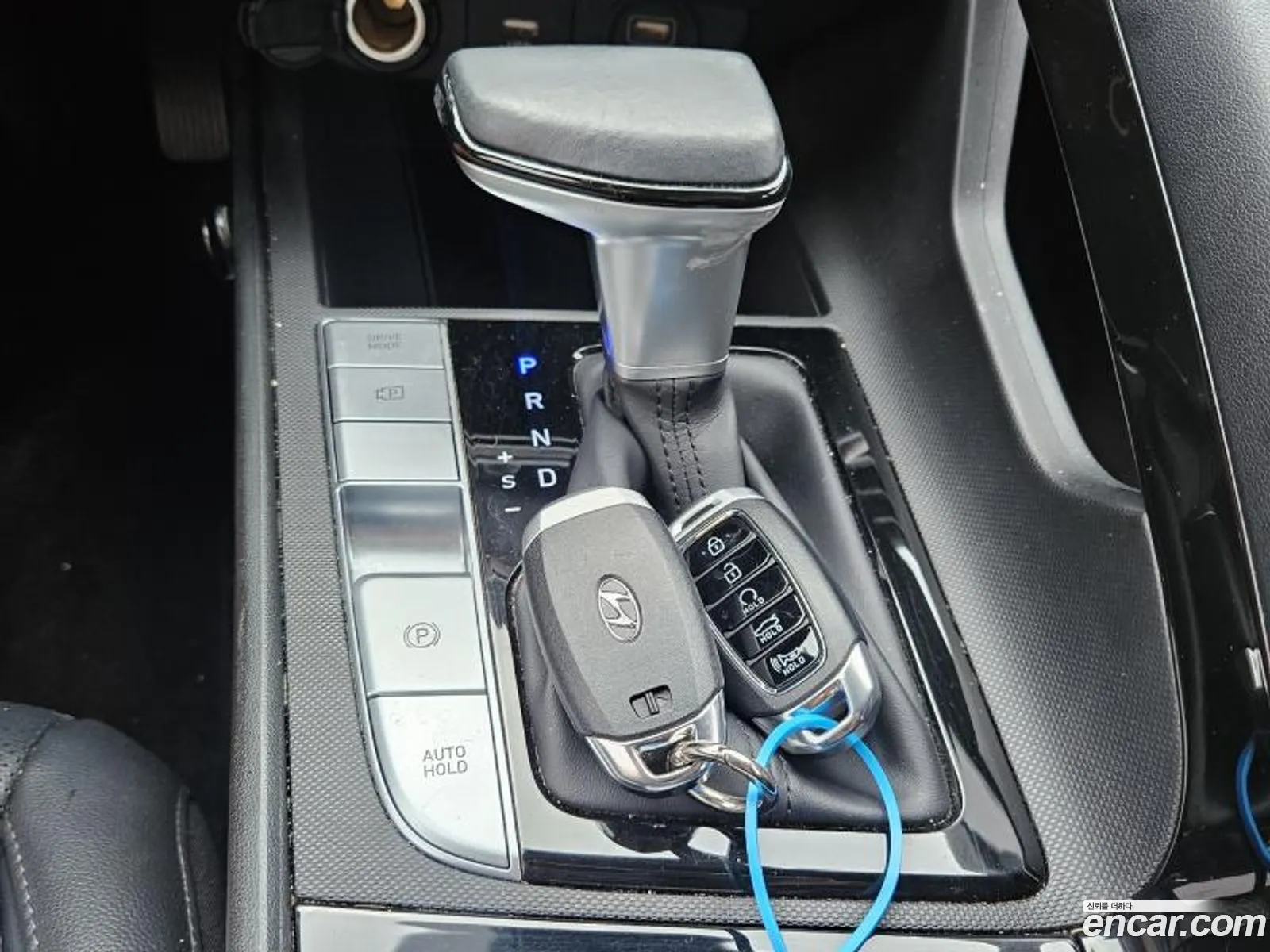 Hyundai Elantra 2021 — 2