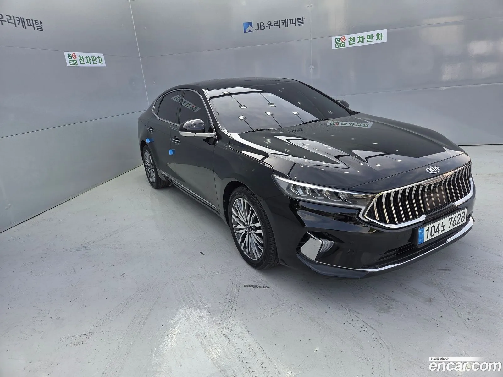 Kia K7 Premier 2021 — 18