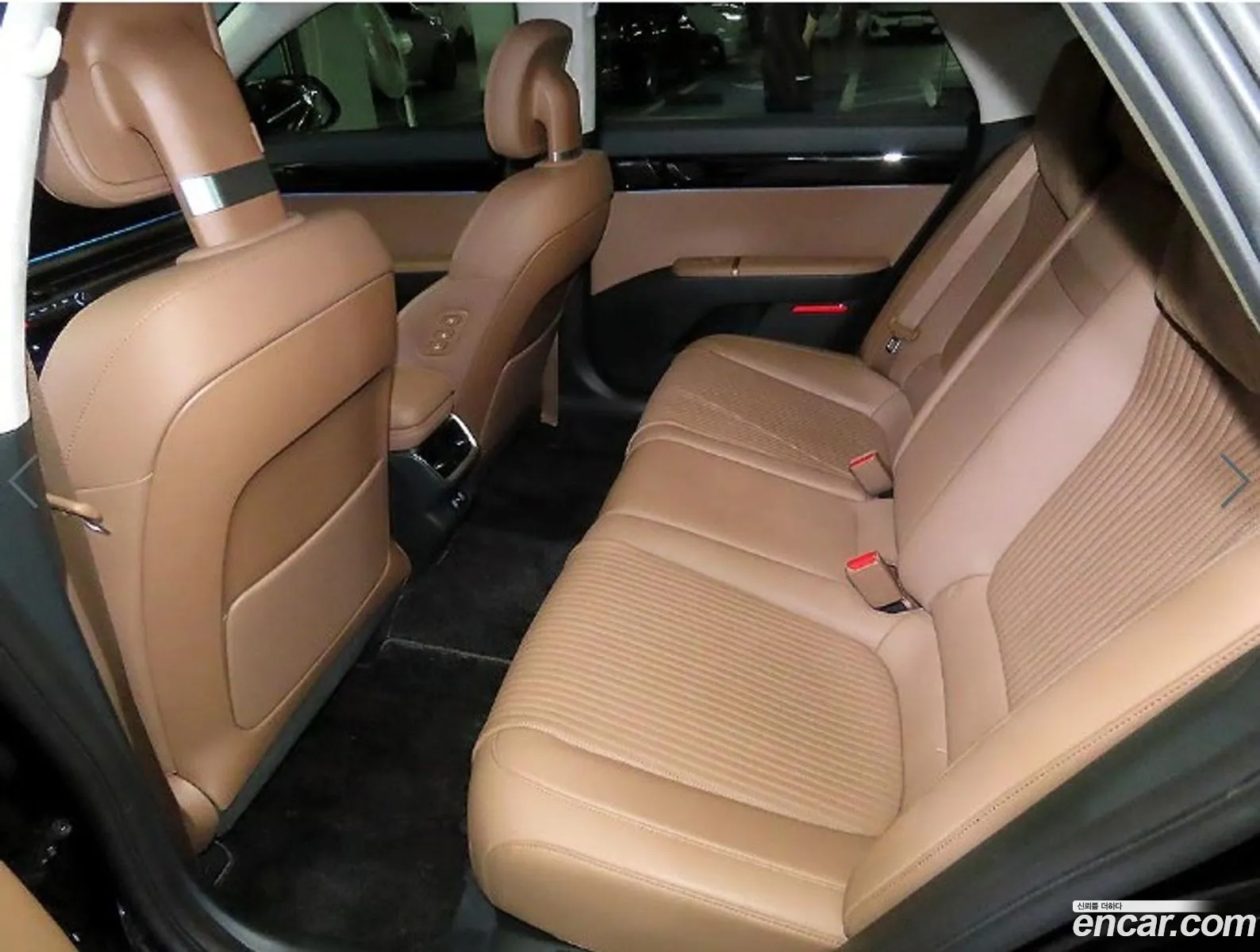 Hyundai Grandeur 2023 — 16