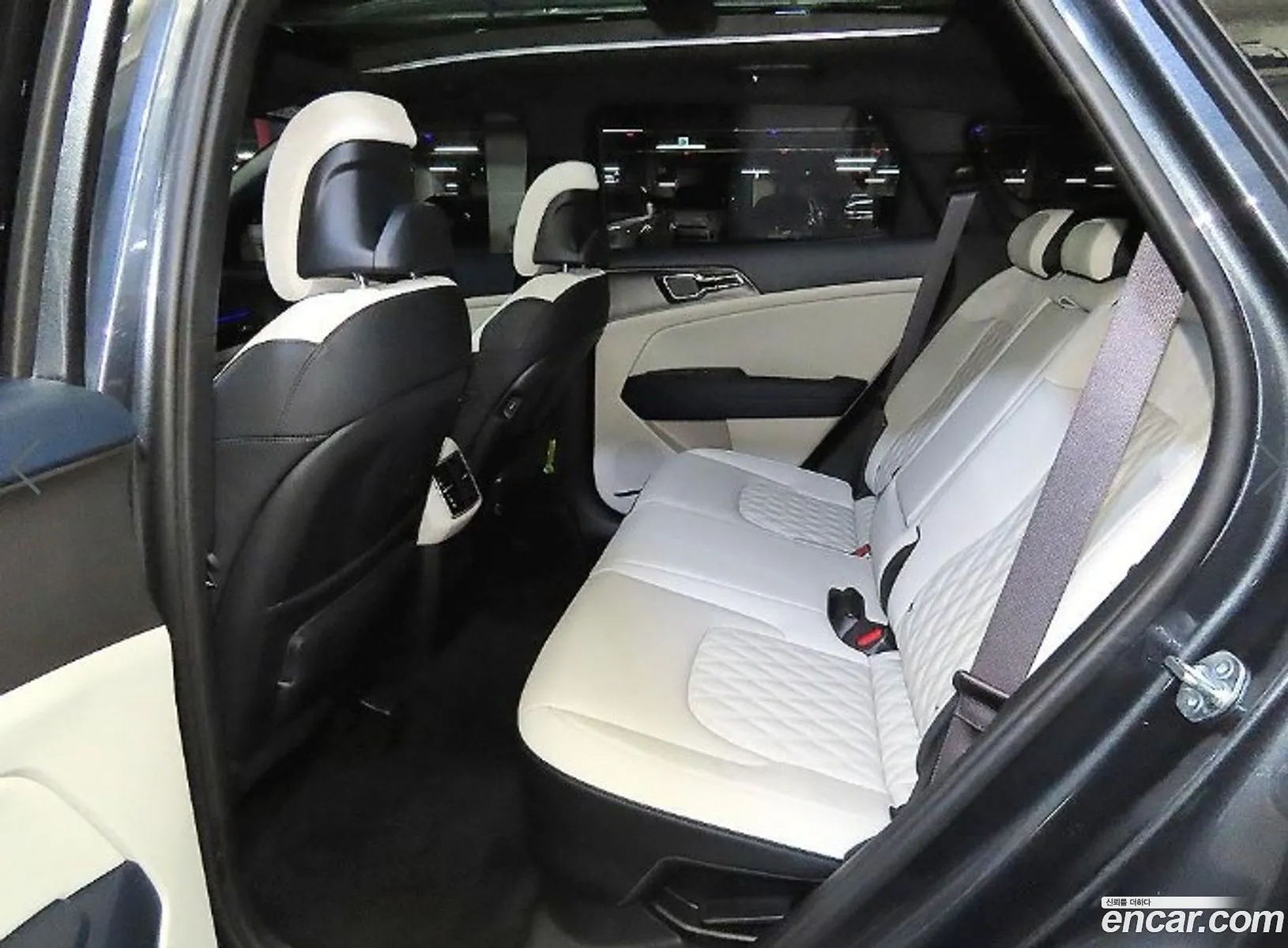 Kia Sportage Hybrid 2025 — 15