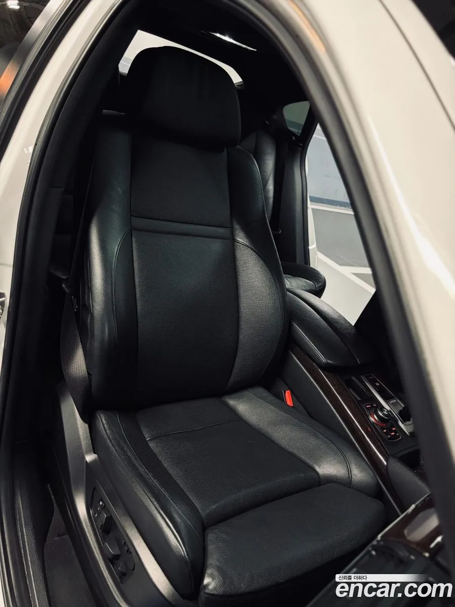BMW X6 2011 — 16