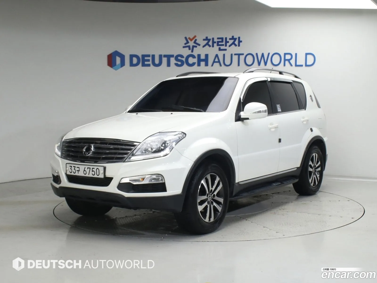 KG Mobility (SsangYong) Rexton W 2013 — 18