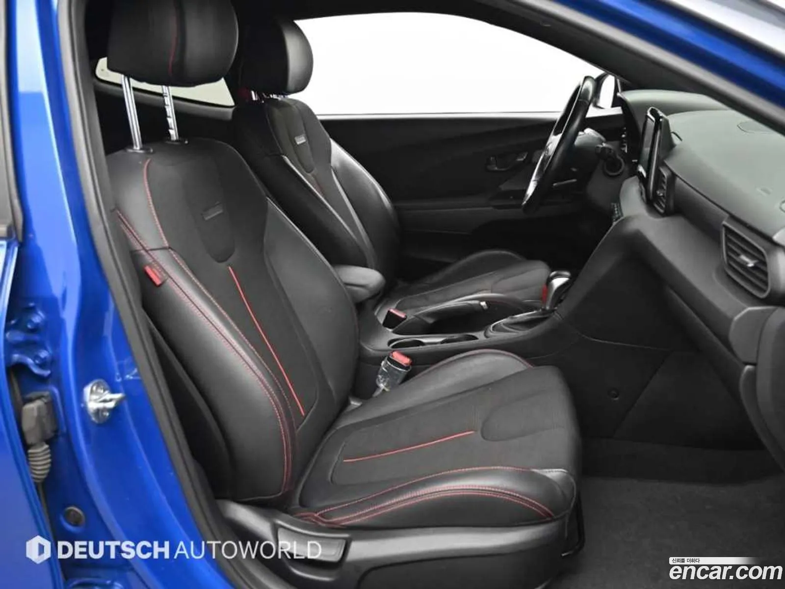 Hyundai Veloster 2018 — 12