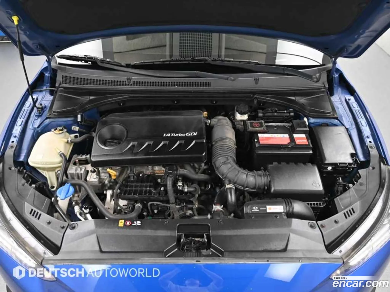 Hyundai Veloster 2018 — 16