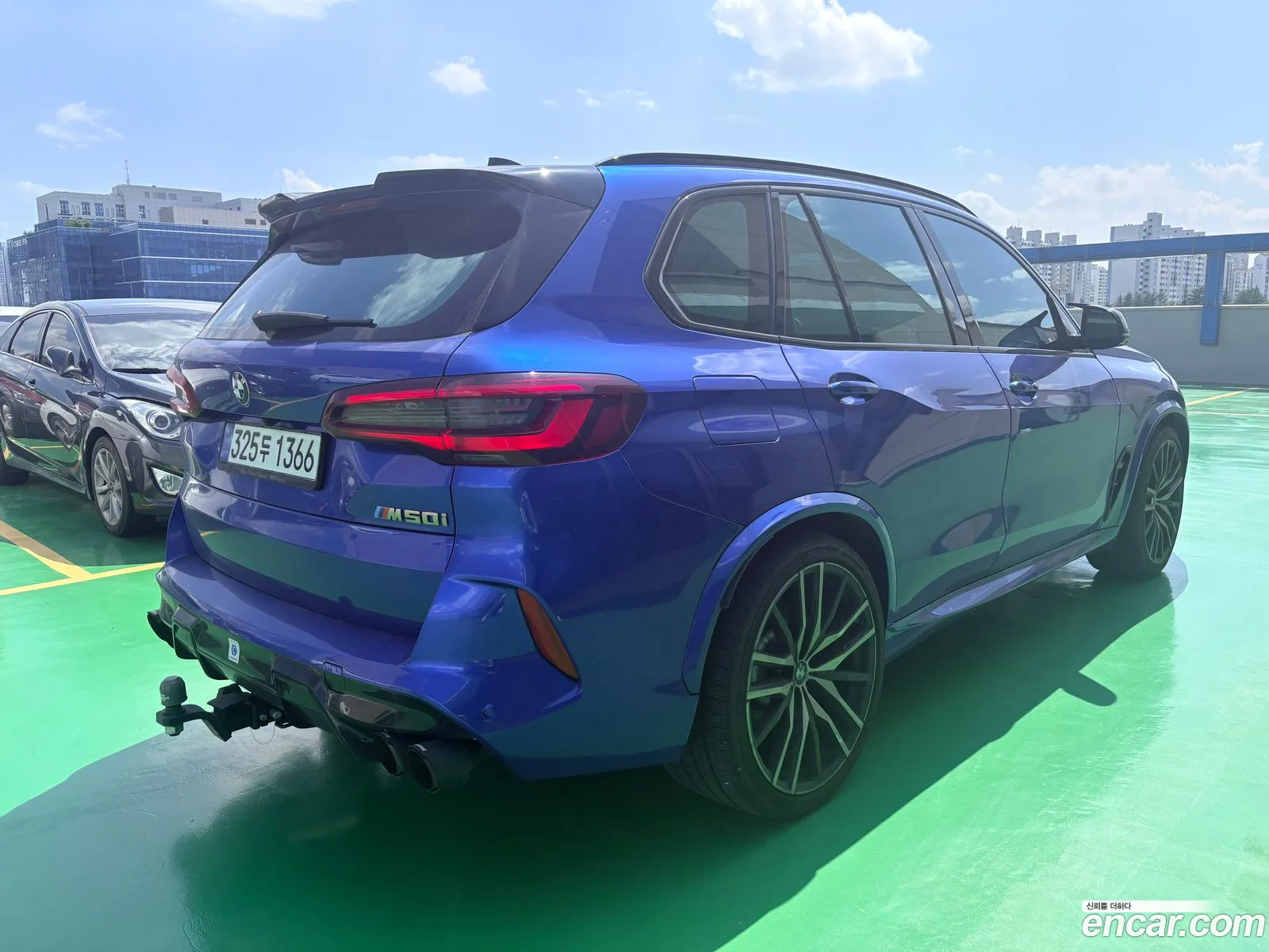 BMW X5 2021 — 7