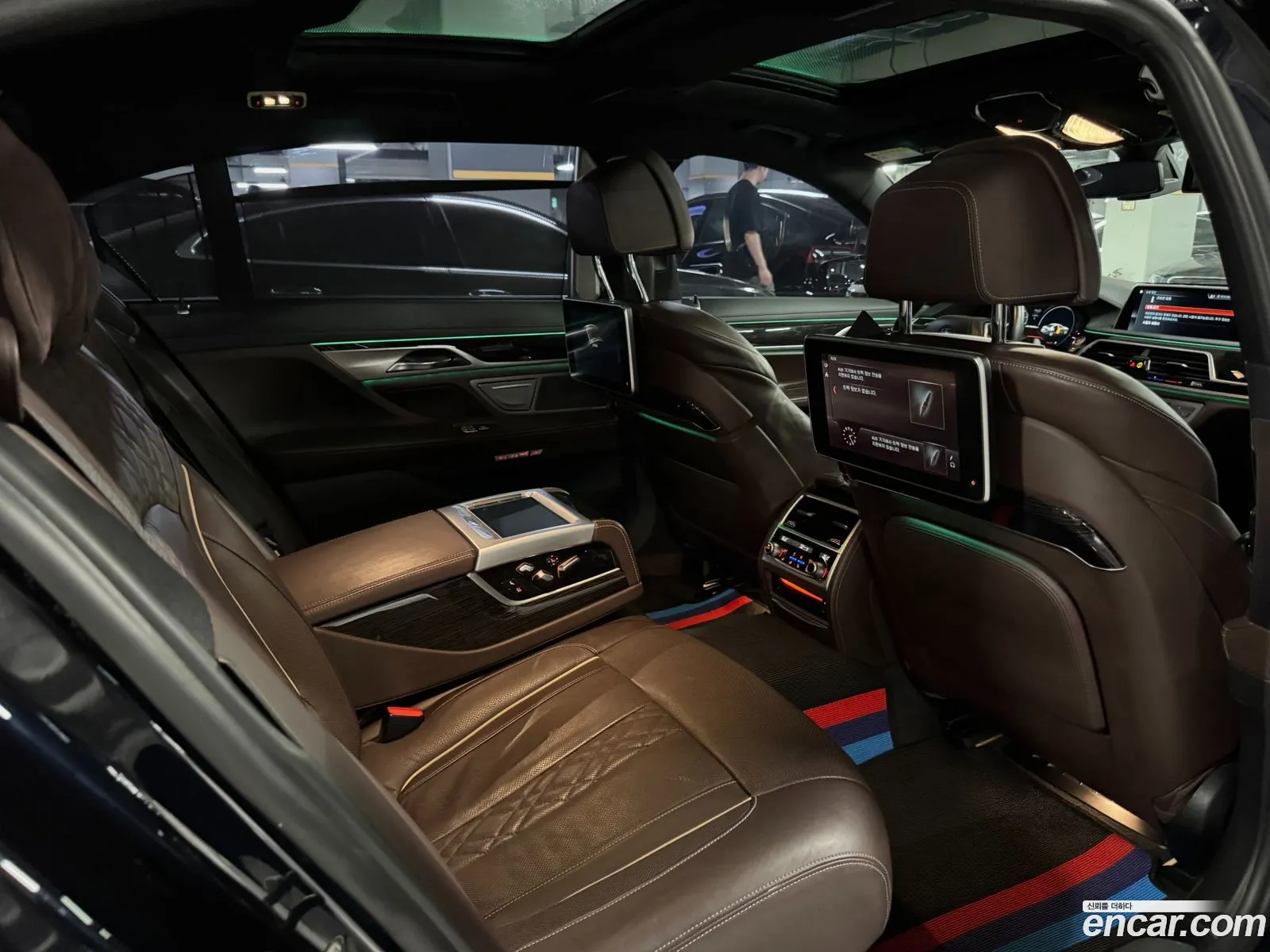 BMW 7 Series 2018 — 7
