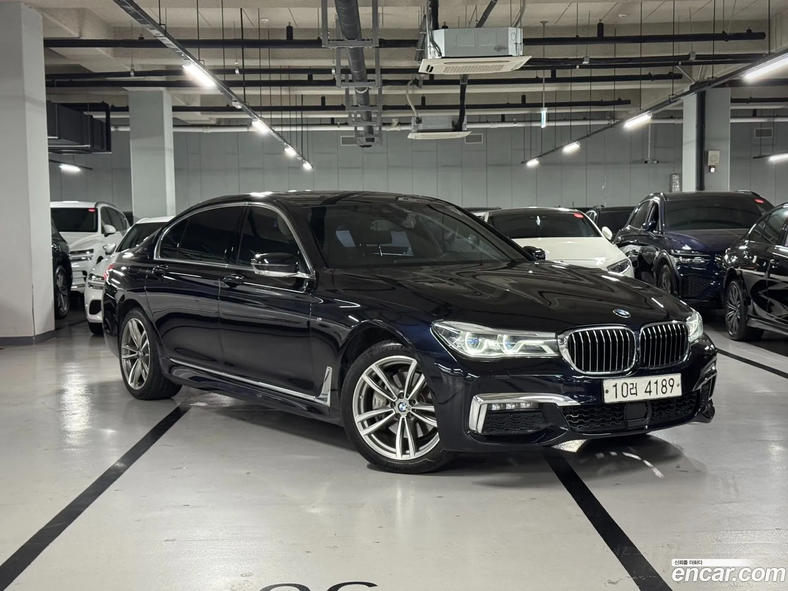 BMW 7 Series 2018 — 19