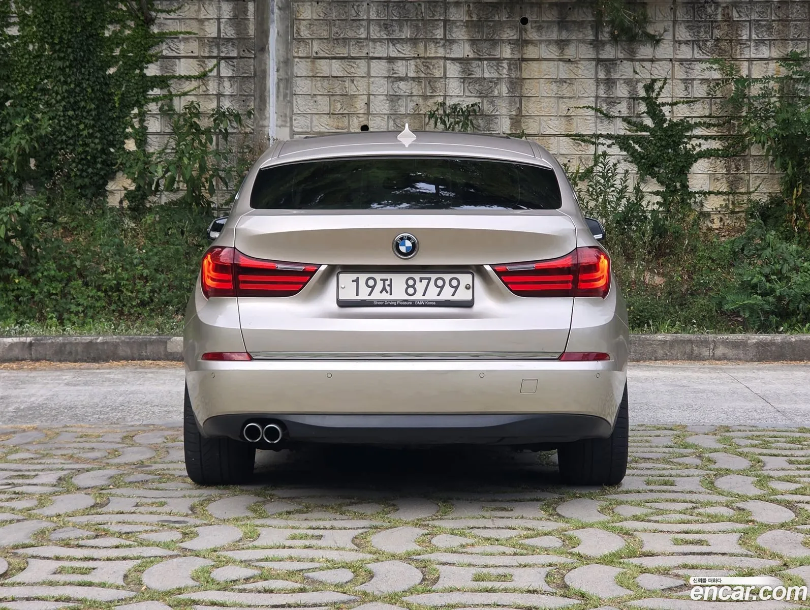 BMW 5 Series GT 2013 — 9