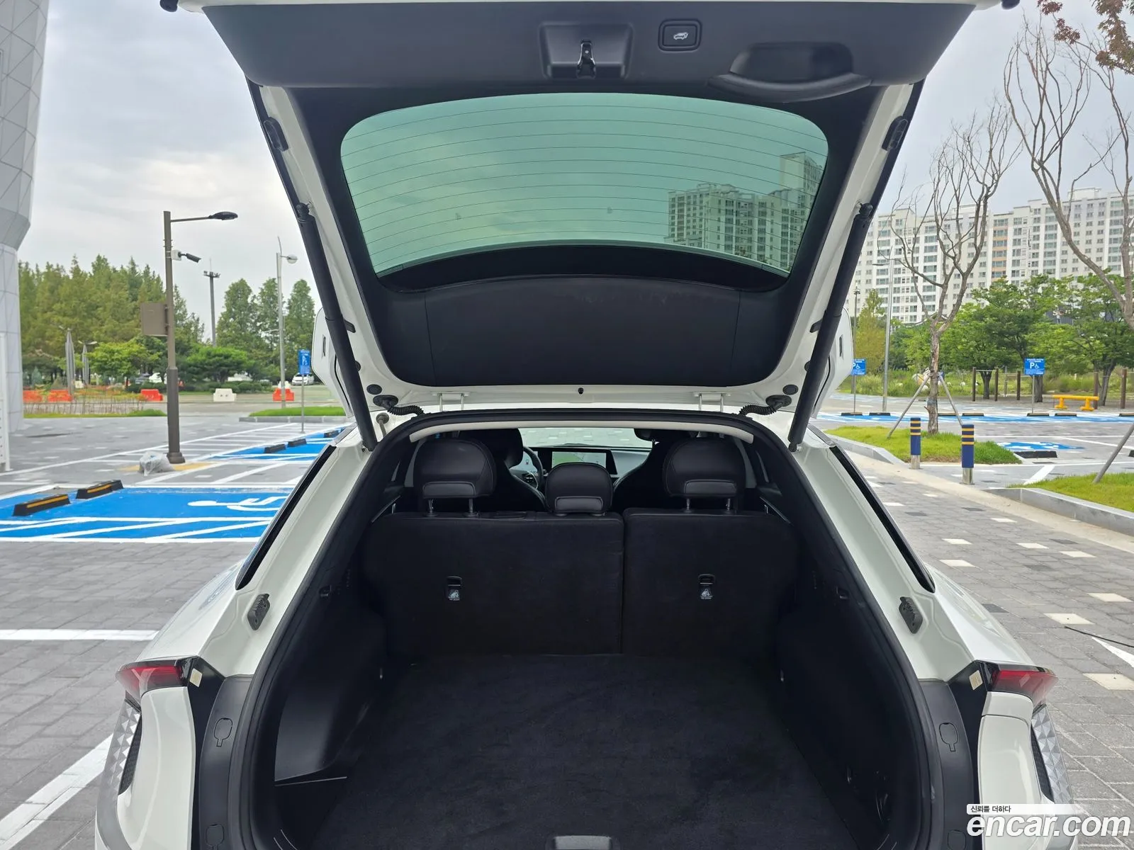 Kia EV6 2022 — 14