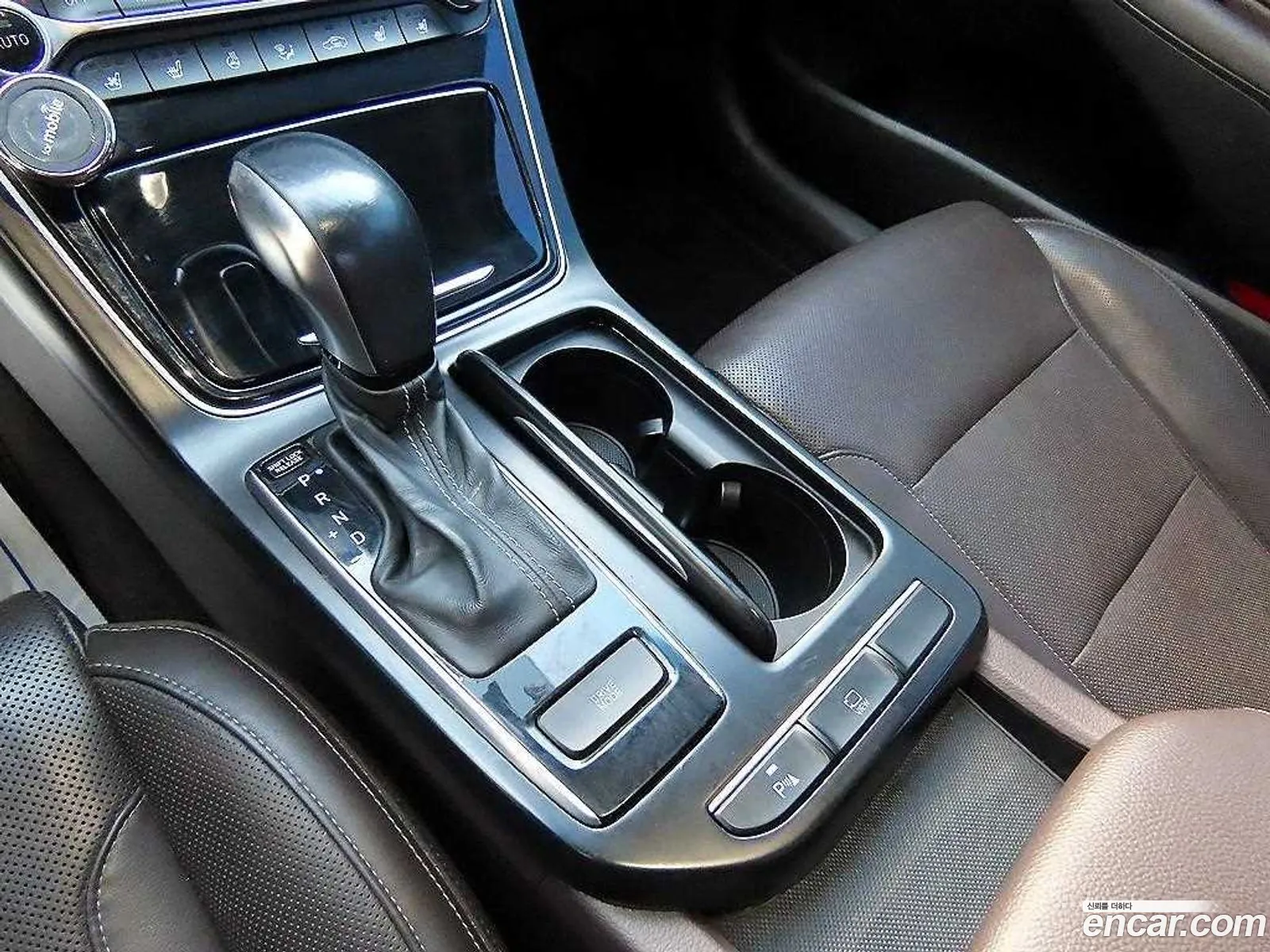 Hyundai Grandeur IG 2018 — 13
