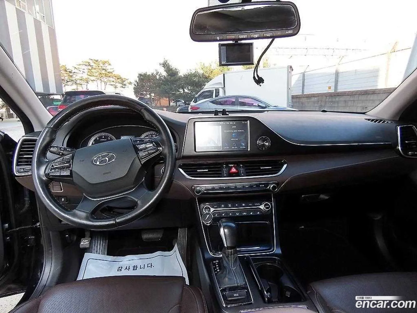 Hyundai Grandeur IG 2018 — 17