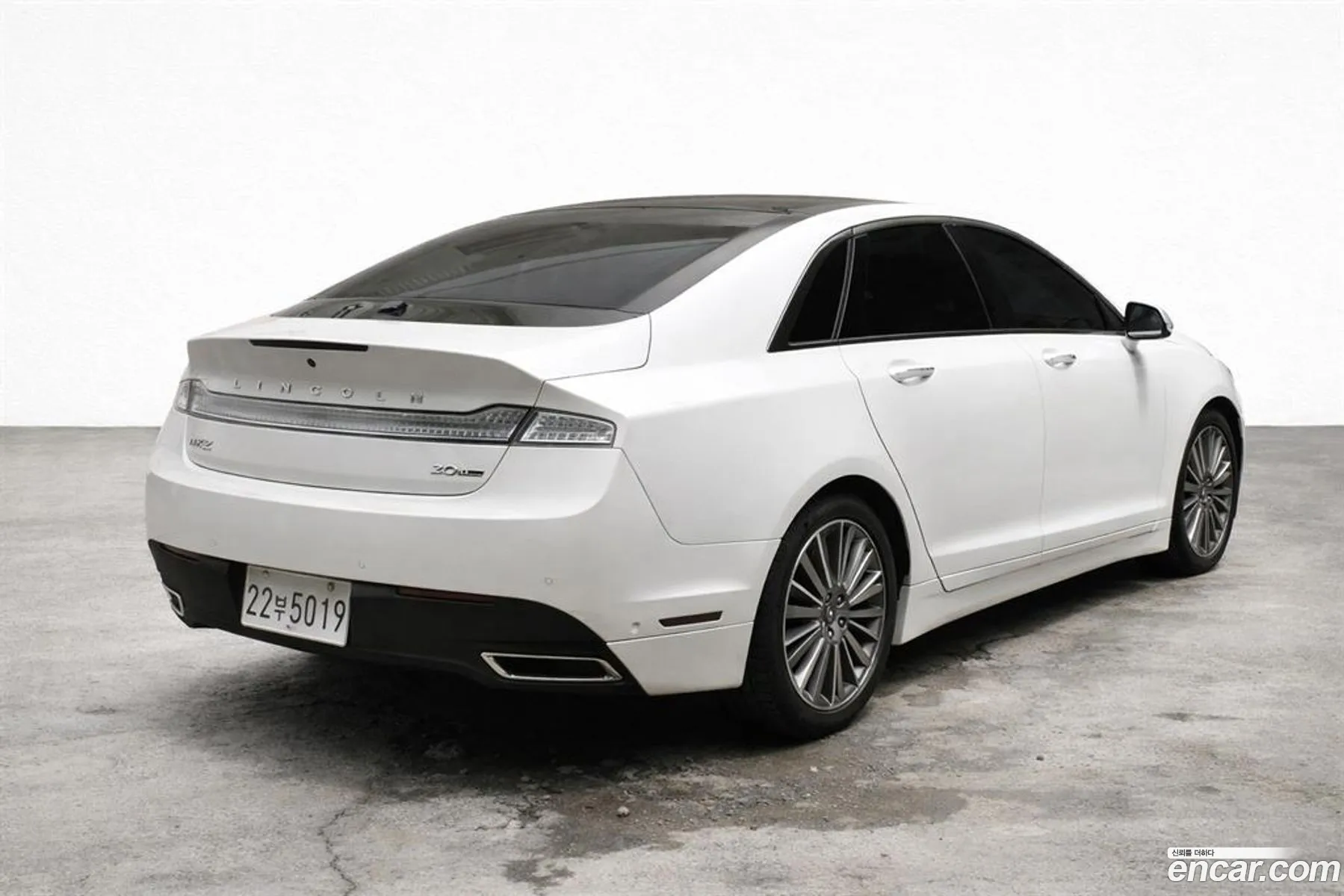 Lincoln MKZ 2014 — 12
