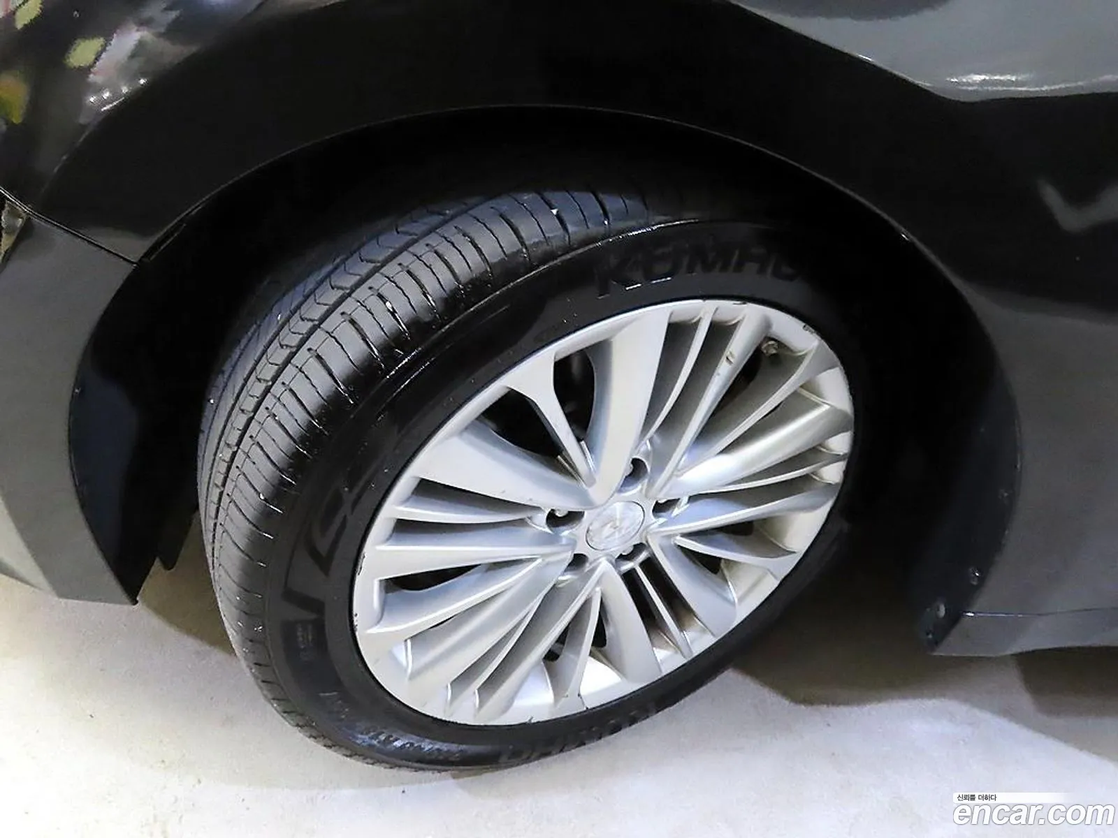 Hyundai Aslan 2015 — 5