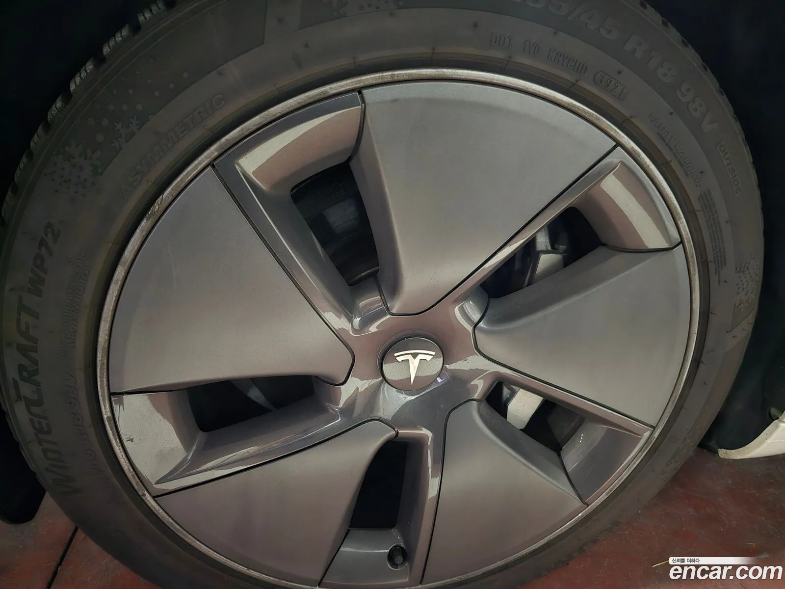 Tesla Model 3 2021 — 6