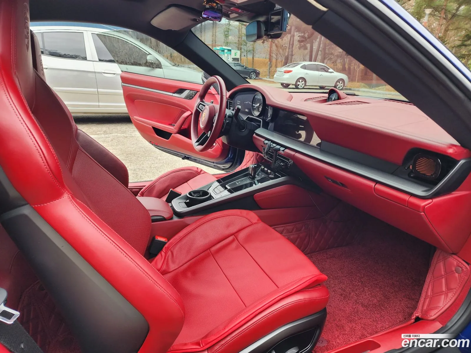 Porsche 911 2020 — 19