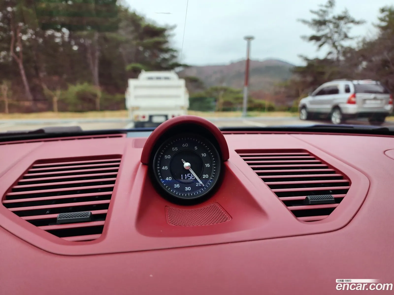Porsche 911 2020 — 12