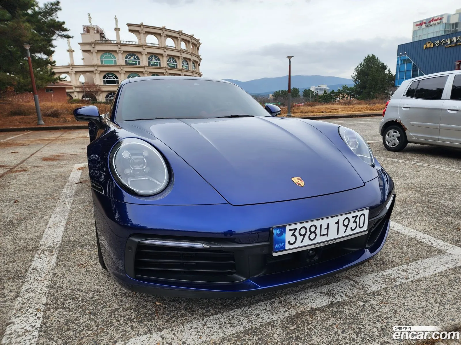 Porsche 911 2020 — 17