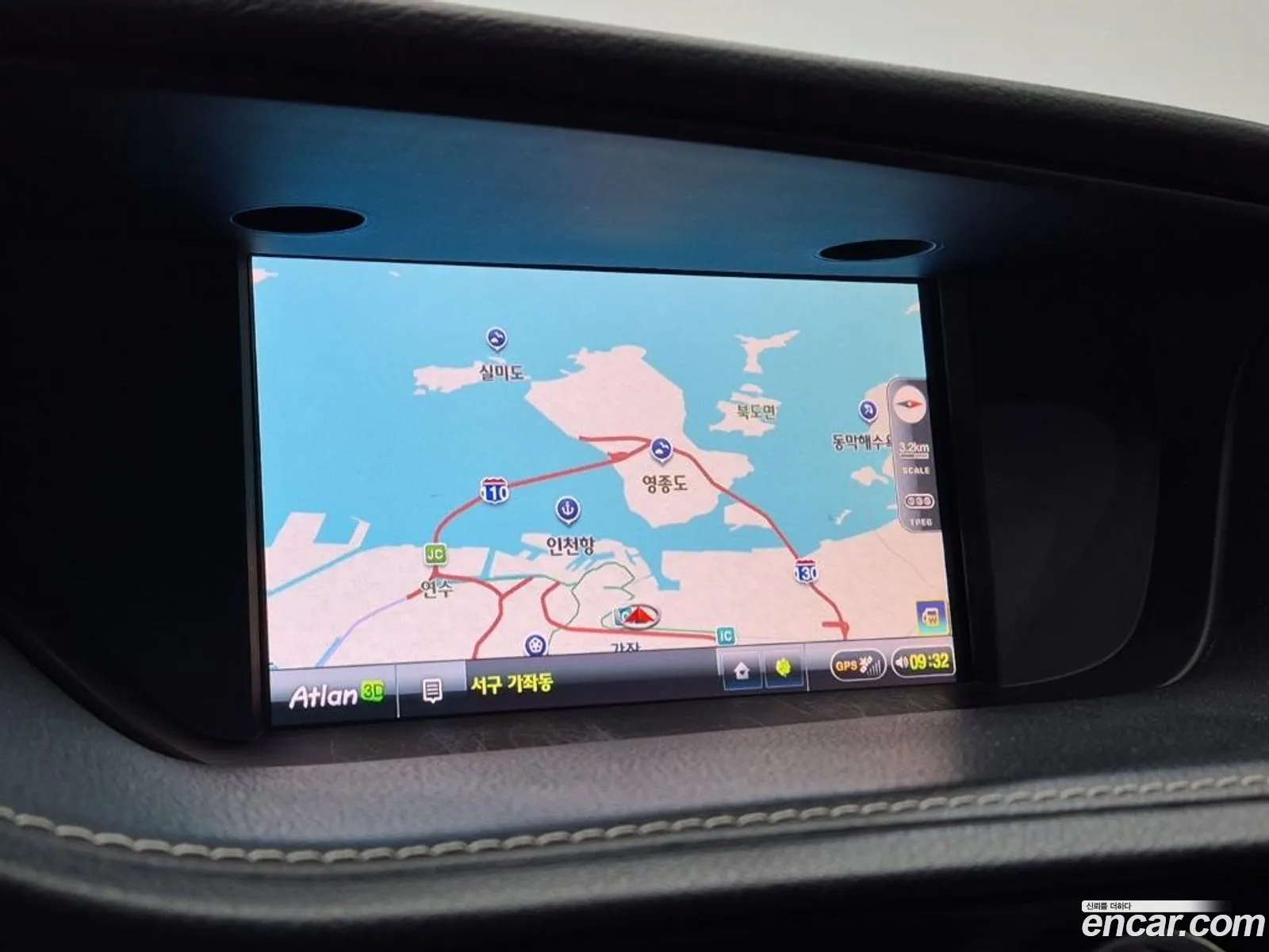 Lexus ES300h 2013 — 19