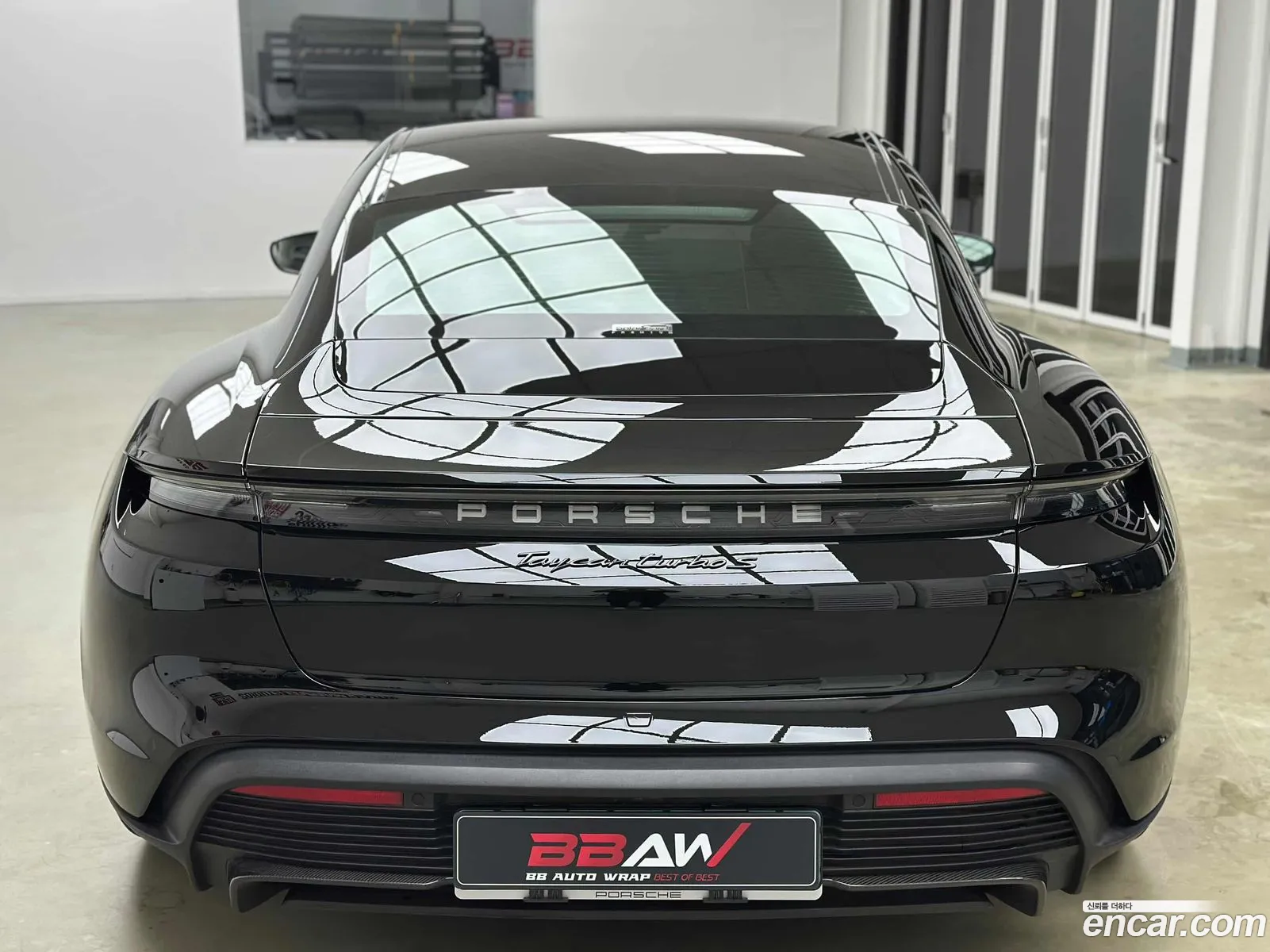 Porsche Taycan 2021 — 3