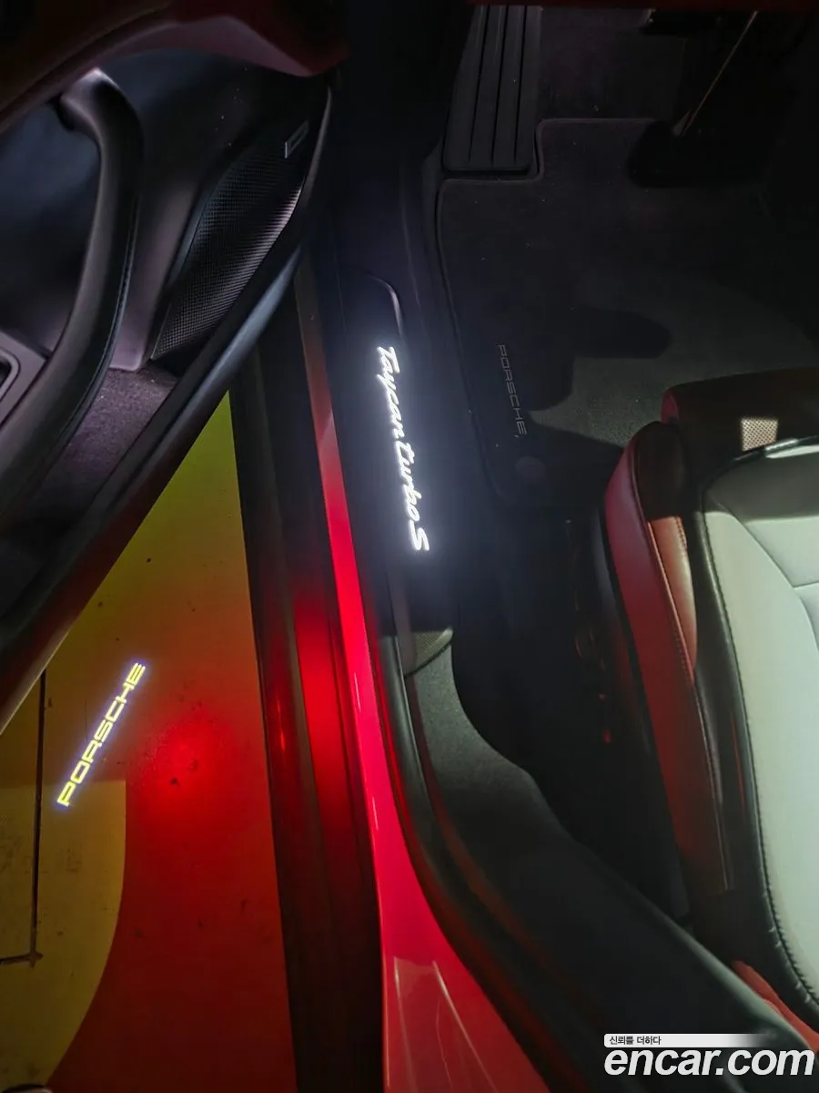 Porsche Taycan 2021 — 13