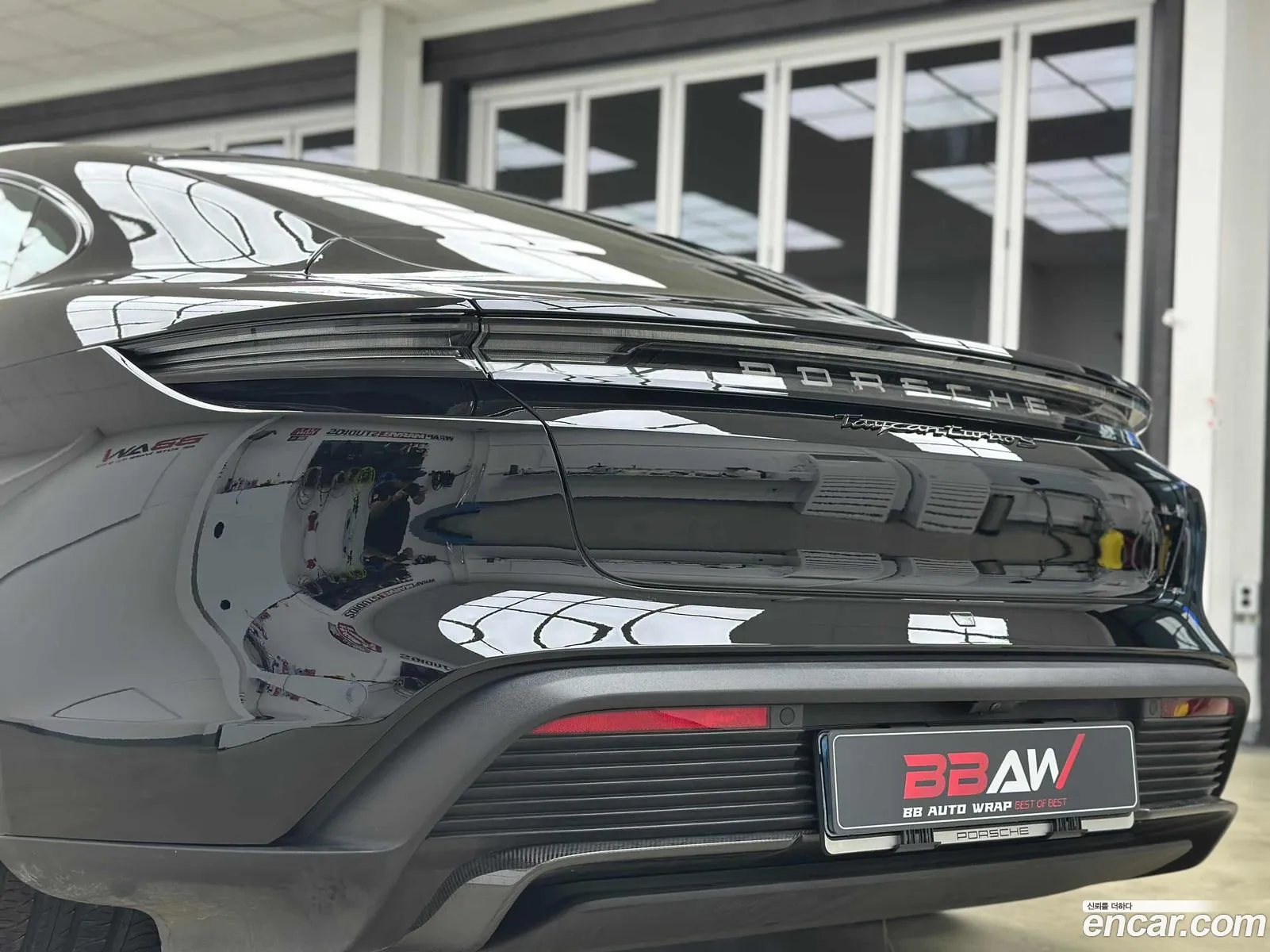 Porsche Taycan 2021 — 12