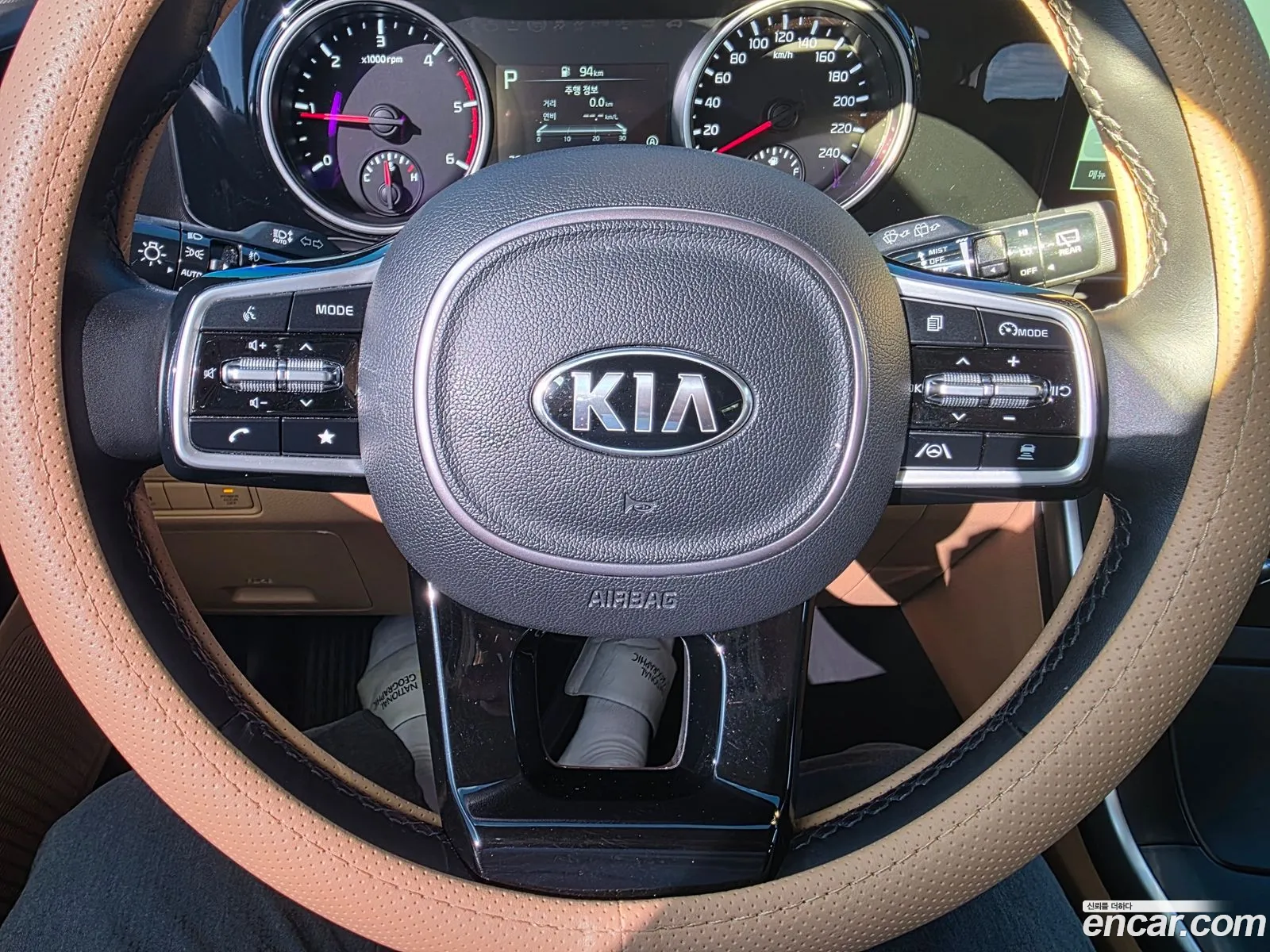 Kia Carnival 2020 — 7