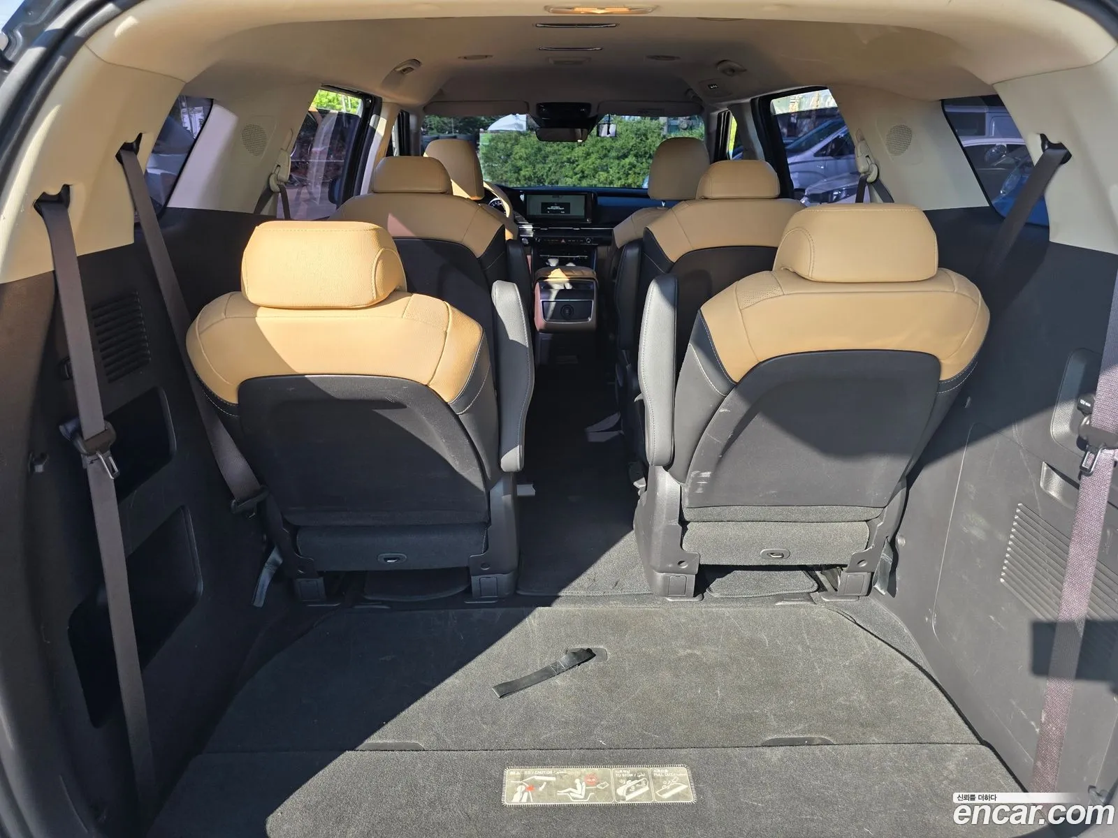 Kia Carnival 2020 — 9