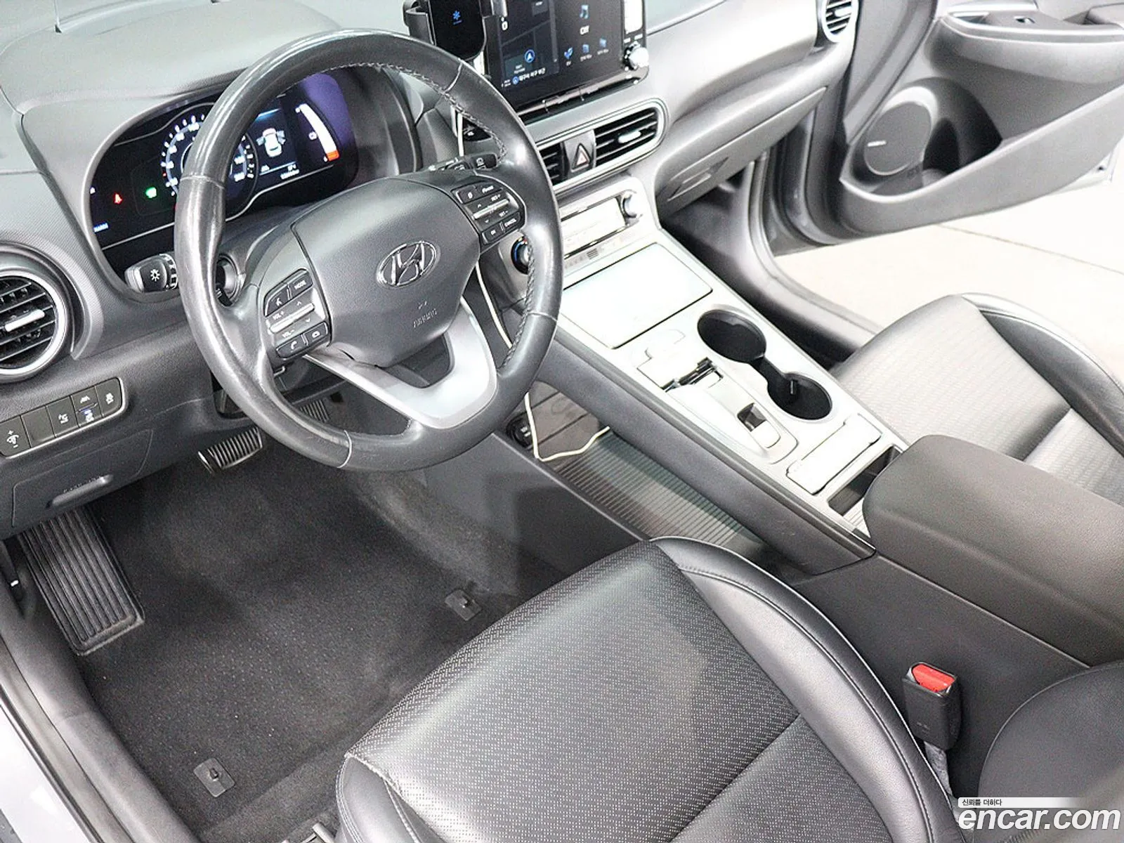 Hyundai Kona Electric 2019 — 4