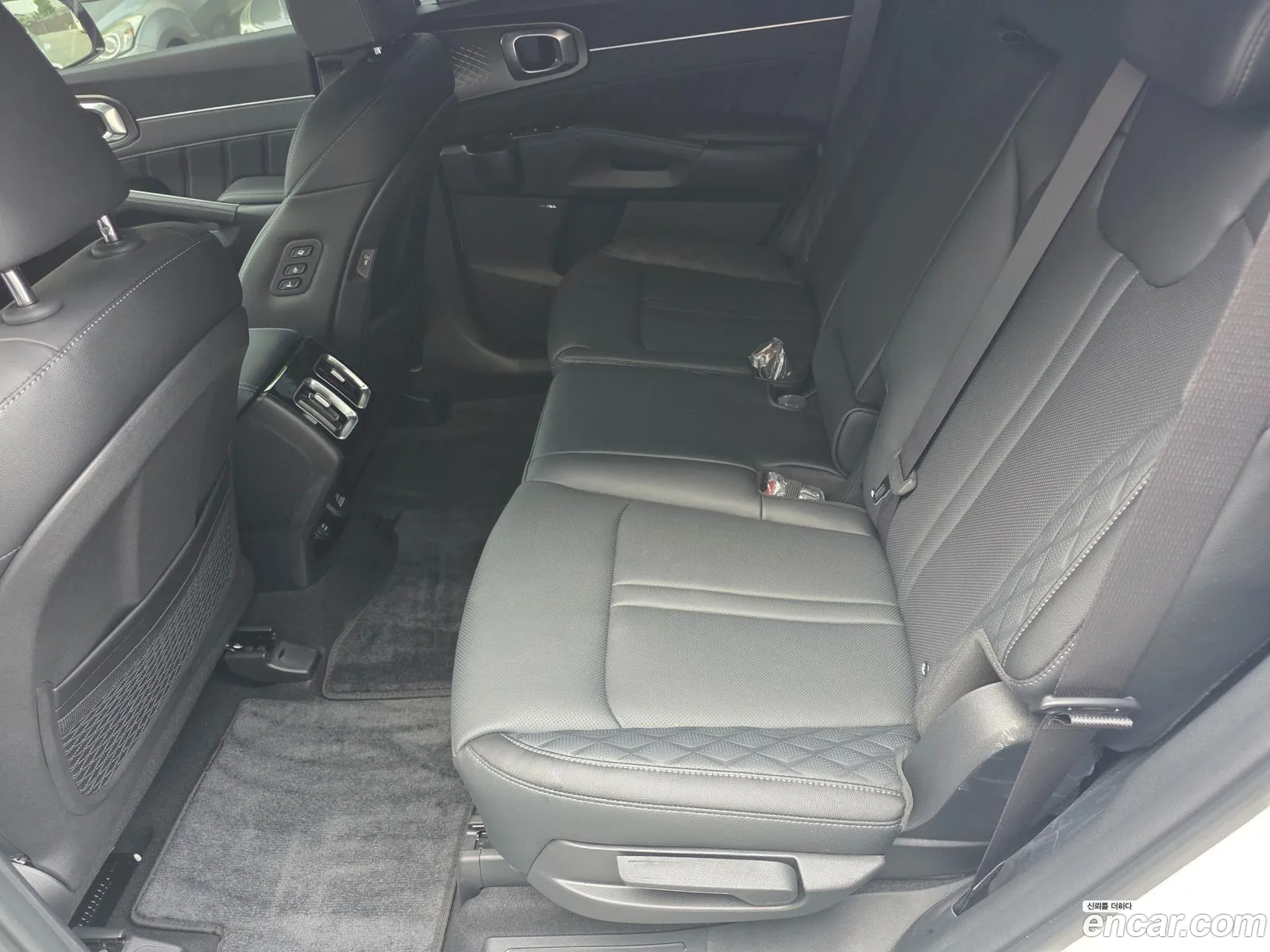 Kia Sorento 2024 — 17