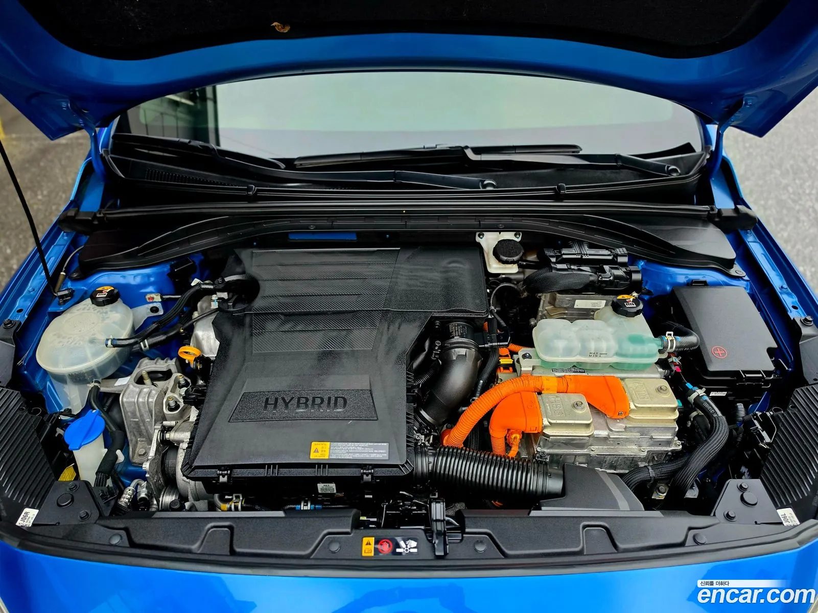 Hyundai Ioniq Hybrid 2018 — 17
