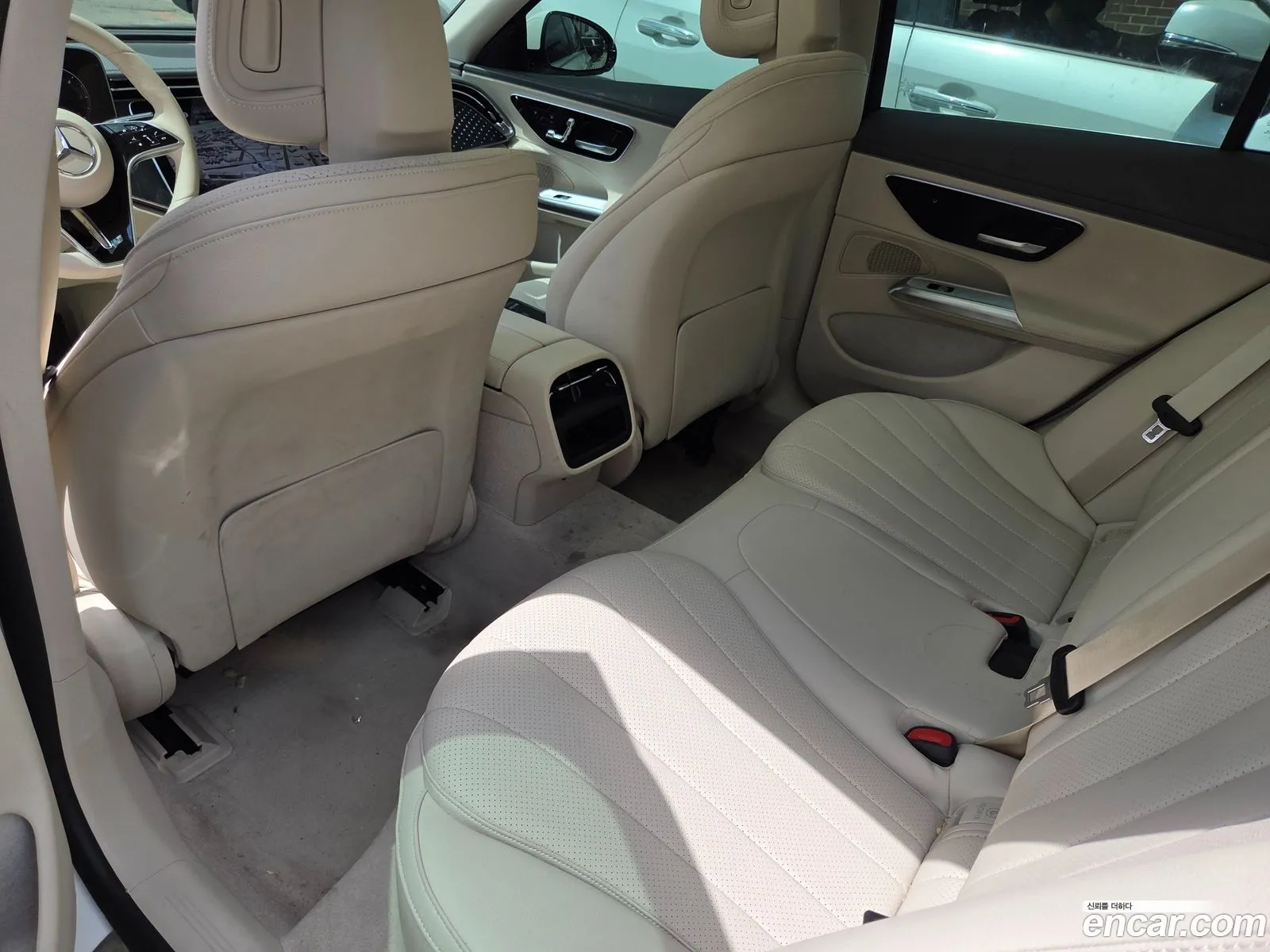 Mercedes-Benz E-Class W214 2024 — 14