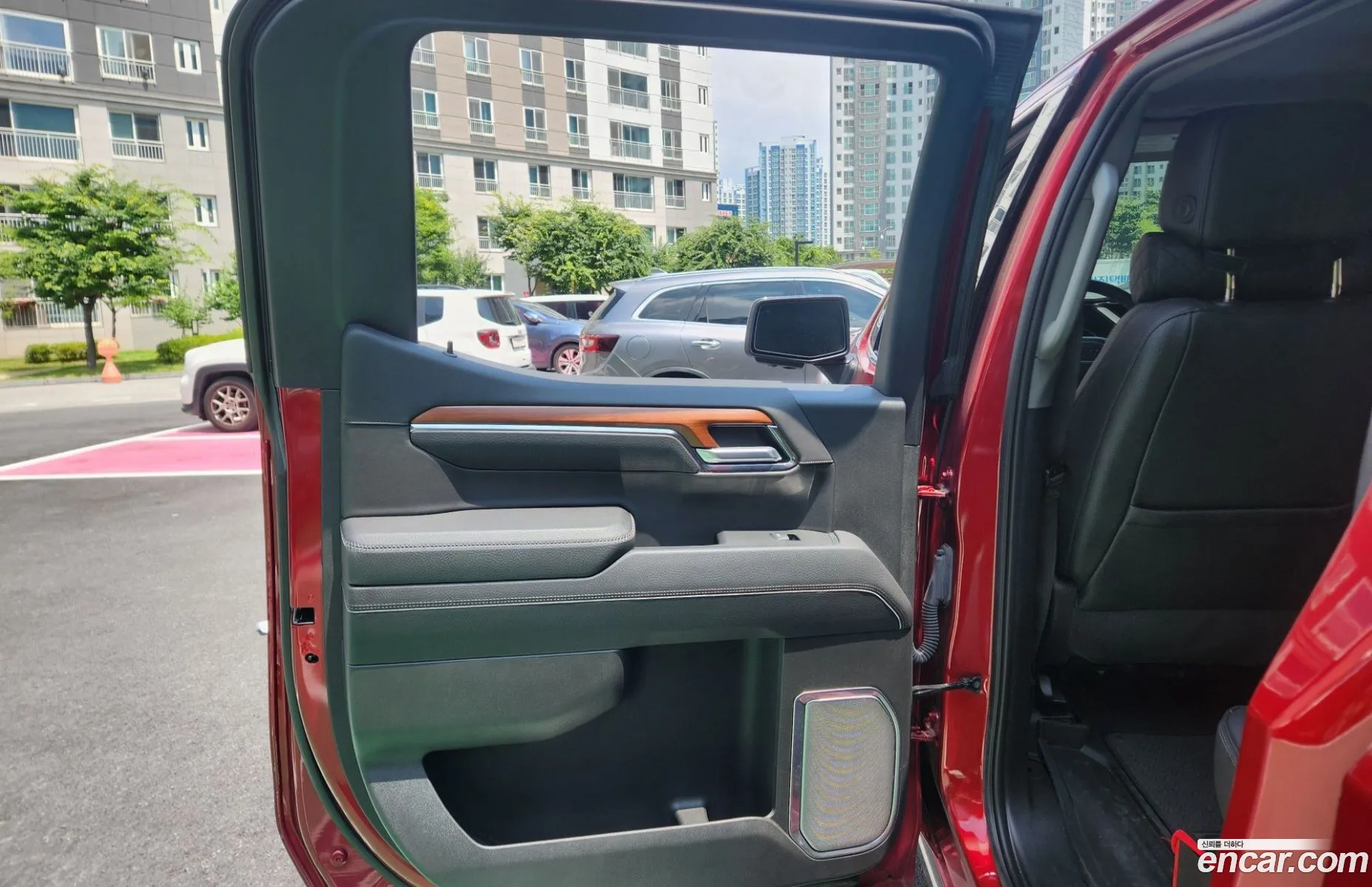 GMC Sierra 2023 — 11
