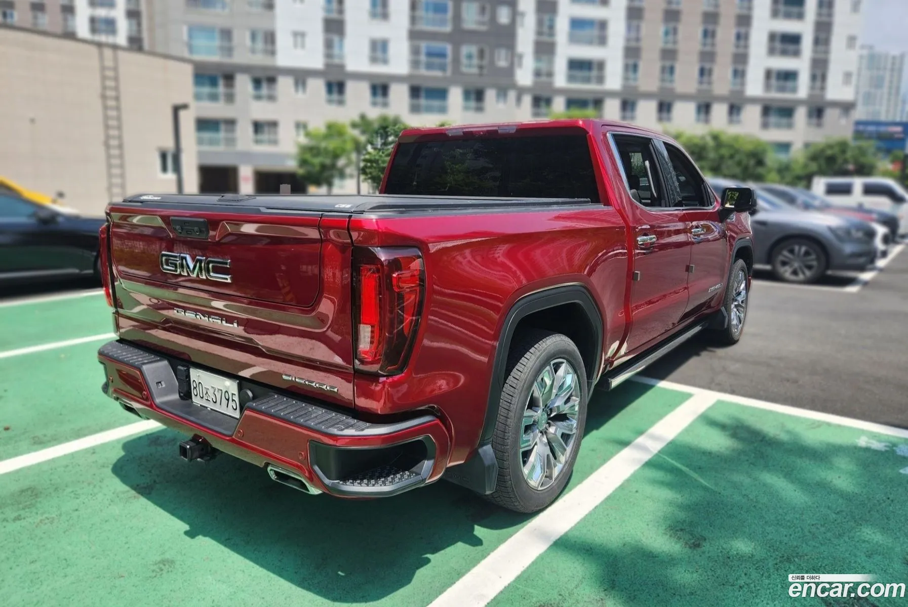 GMC Sierra 2023 — 4