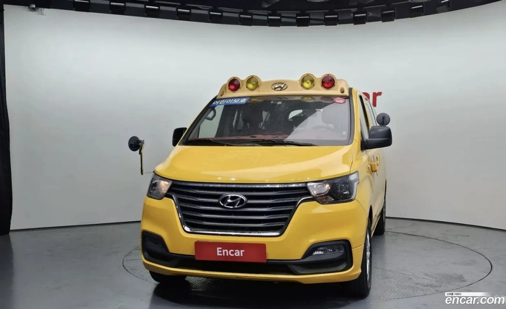 Hyundai Grand Starex 2019 — 3