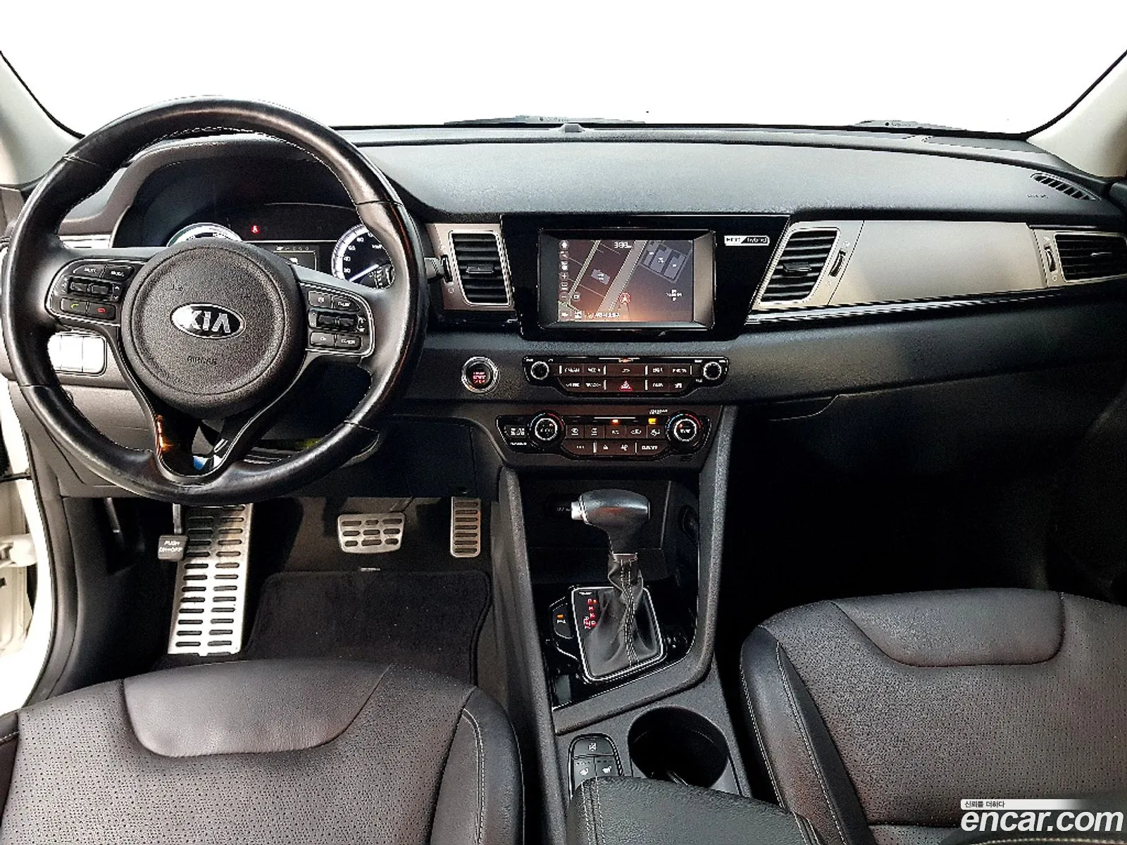 Kia Niro 2016 — 4