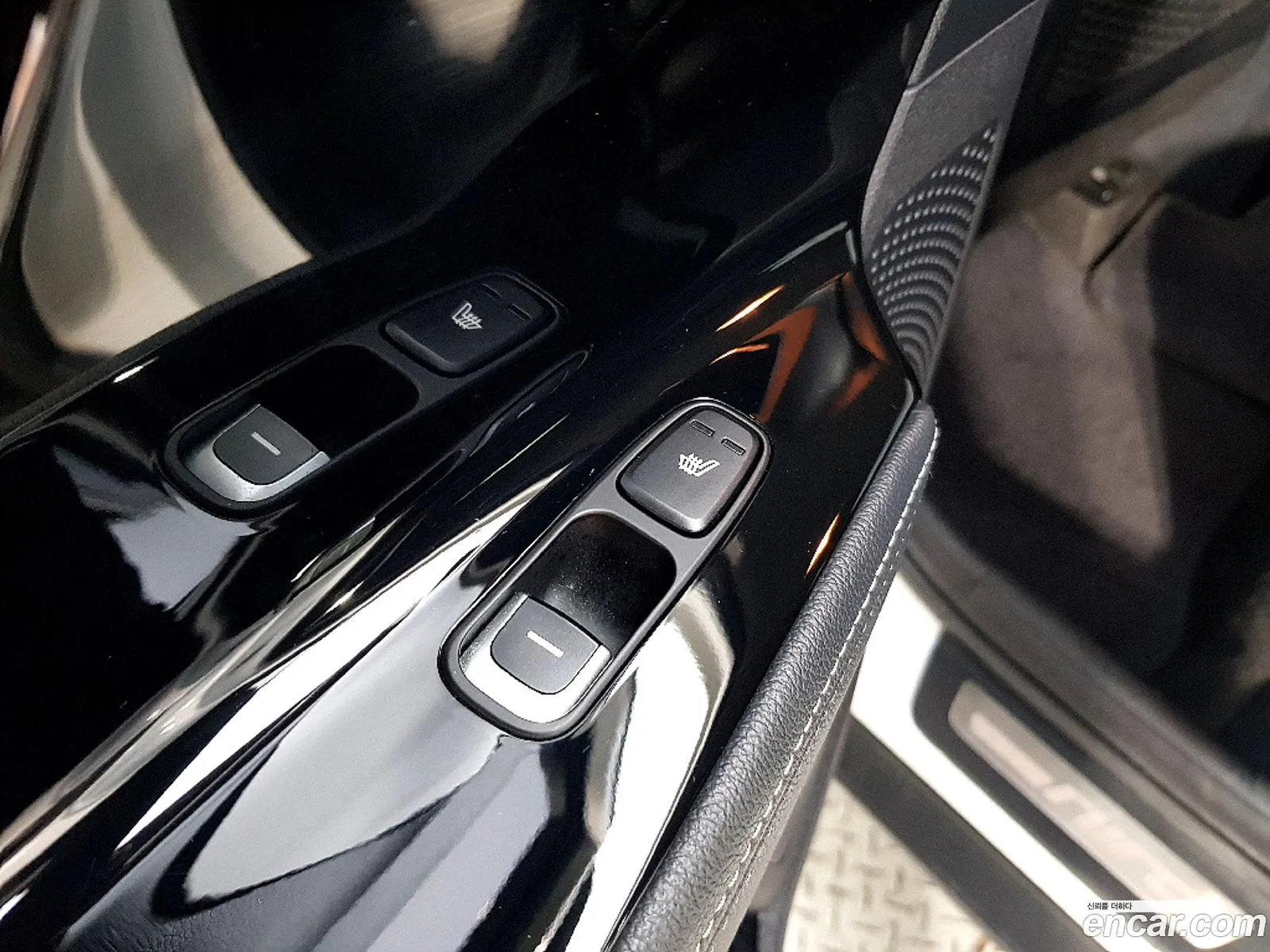 Kia Niro 2016 — 2