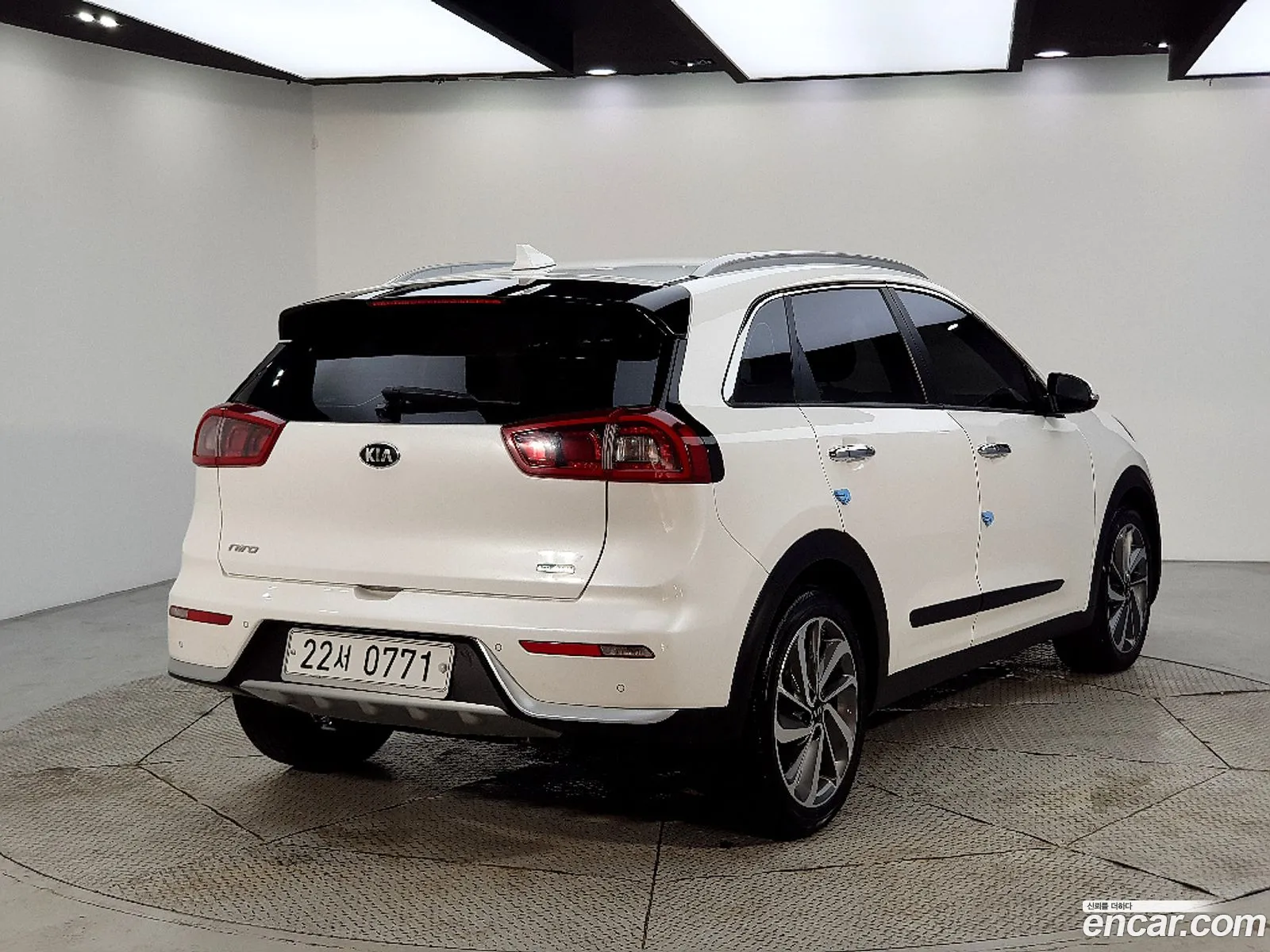 Kia Niro 2016 — 9