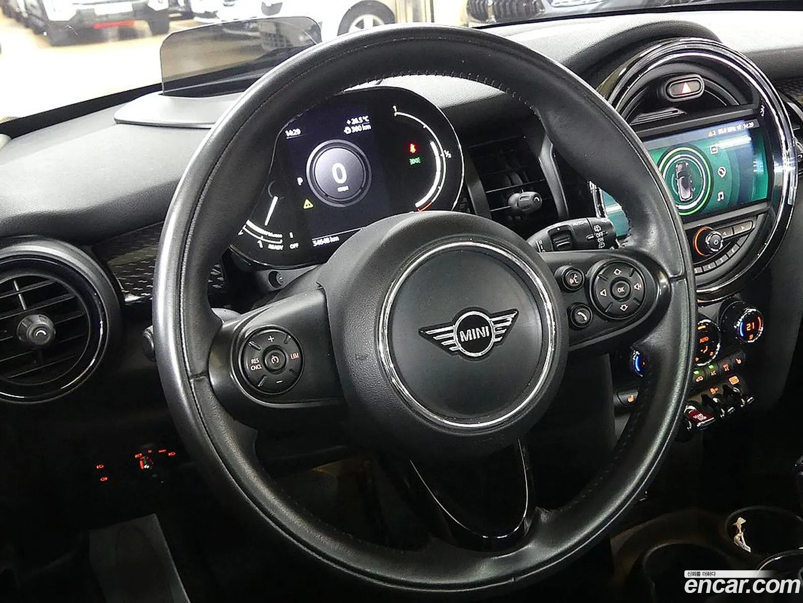 Mini Cooper S 2020 — 11