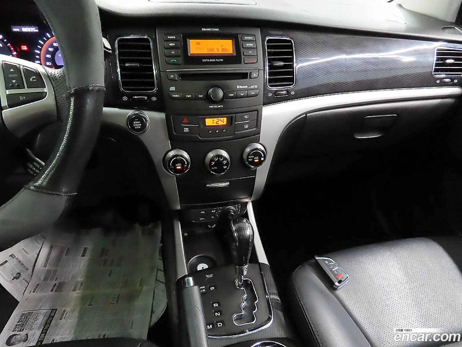 KG Mobility (SsangYong) Korando C 2013 — 10