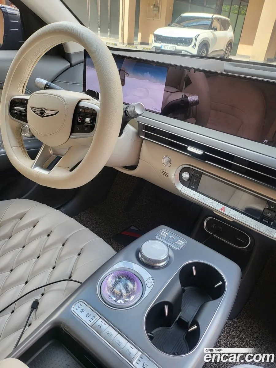 Genesis GV60