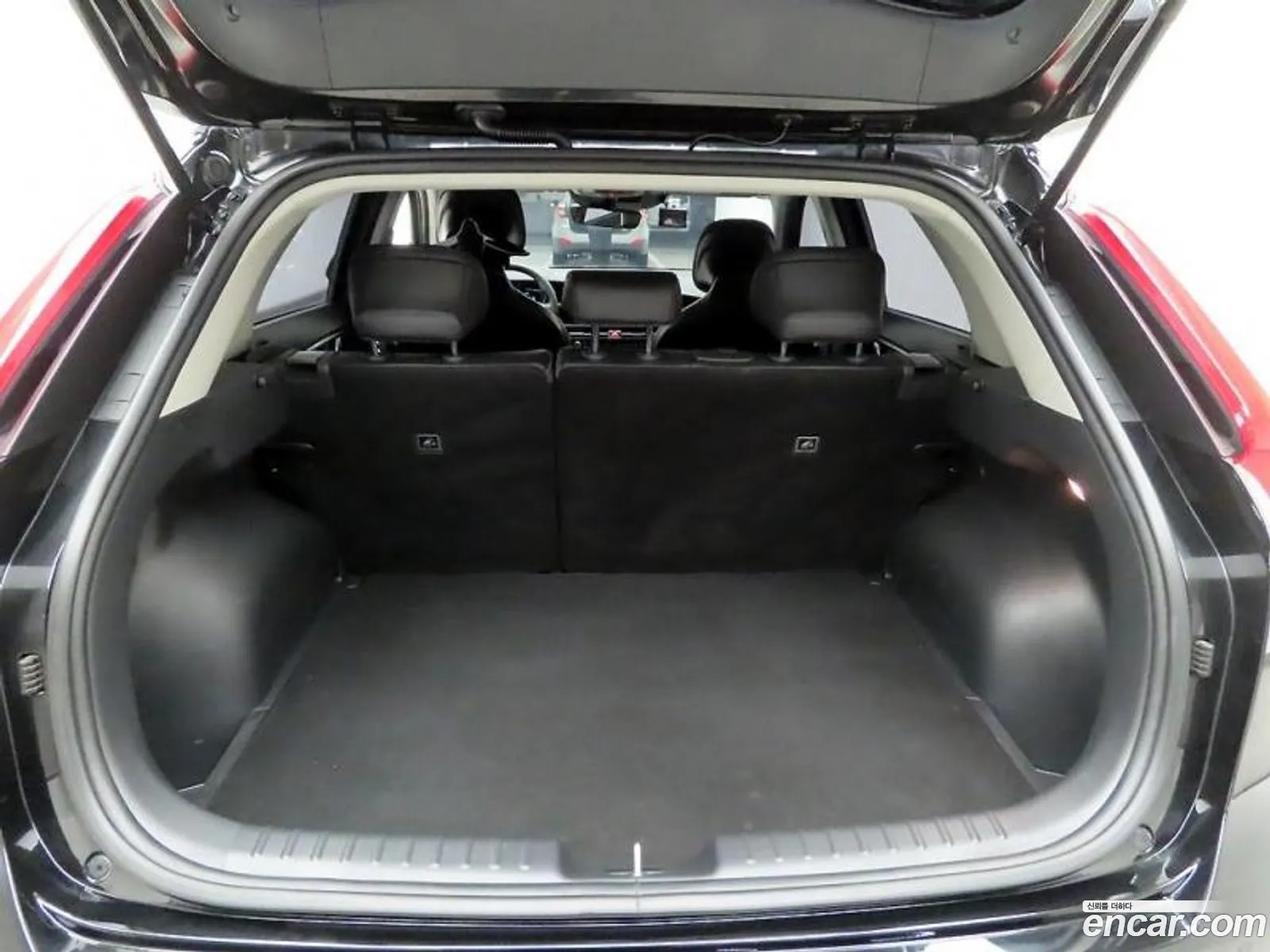Kia Niro 2022 — 7