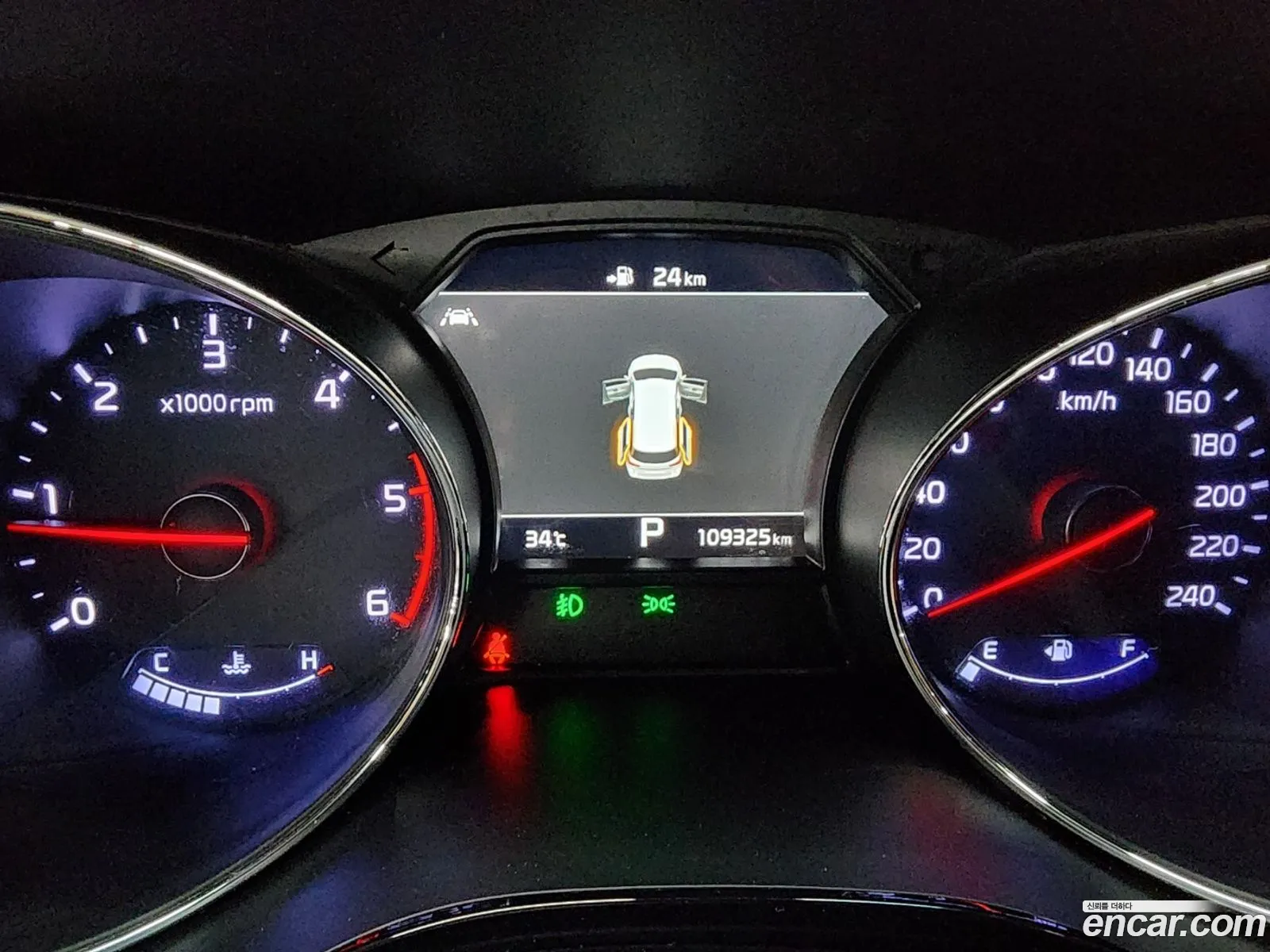 Kia Carnival 2018 — 12