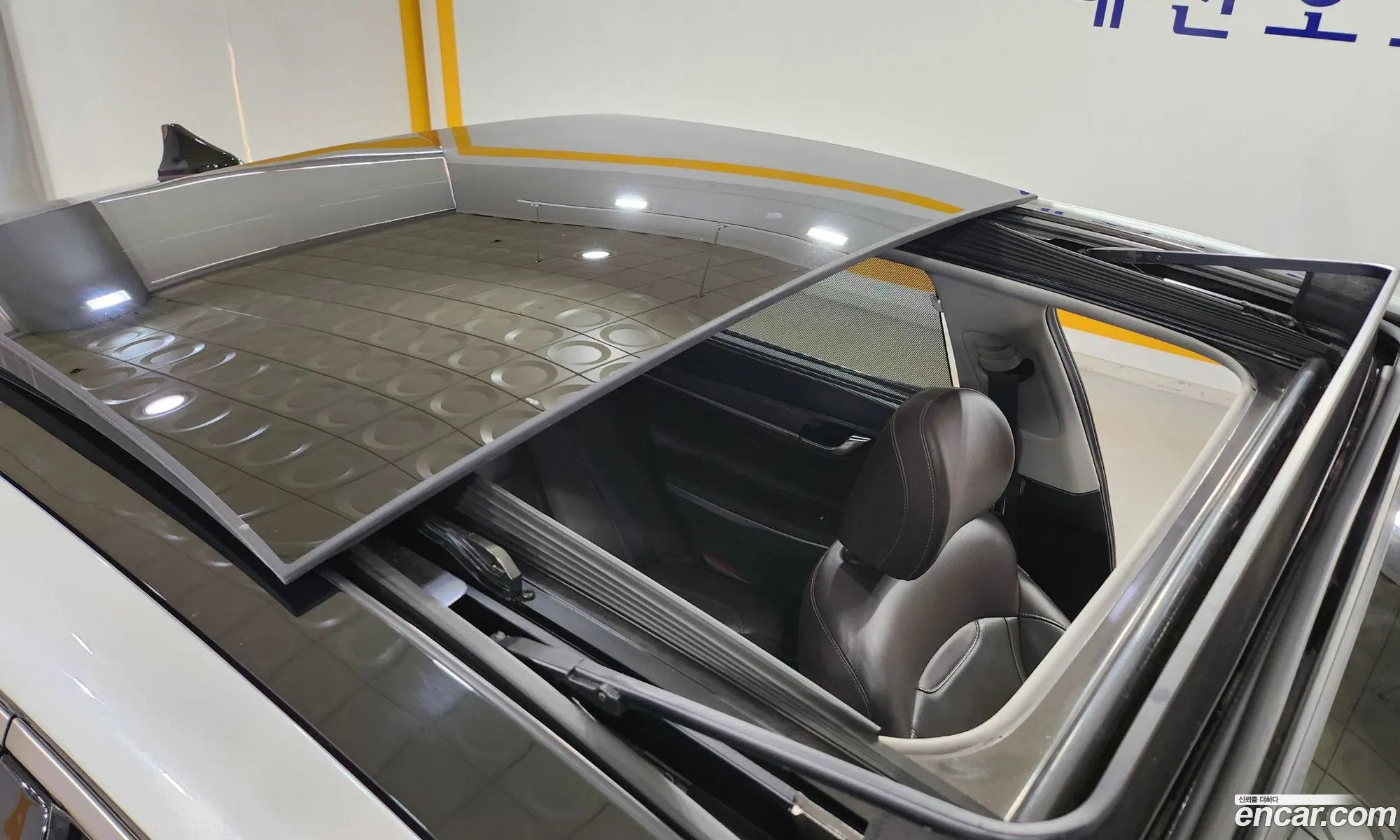 Hyundai Grandeur IG 2017 — 17